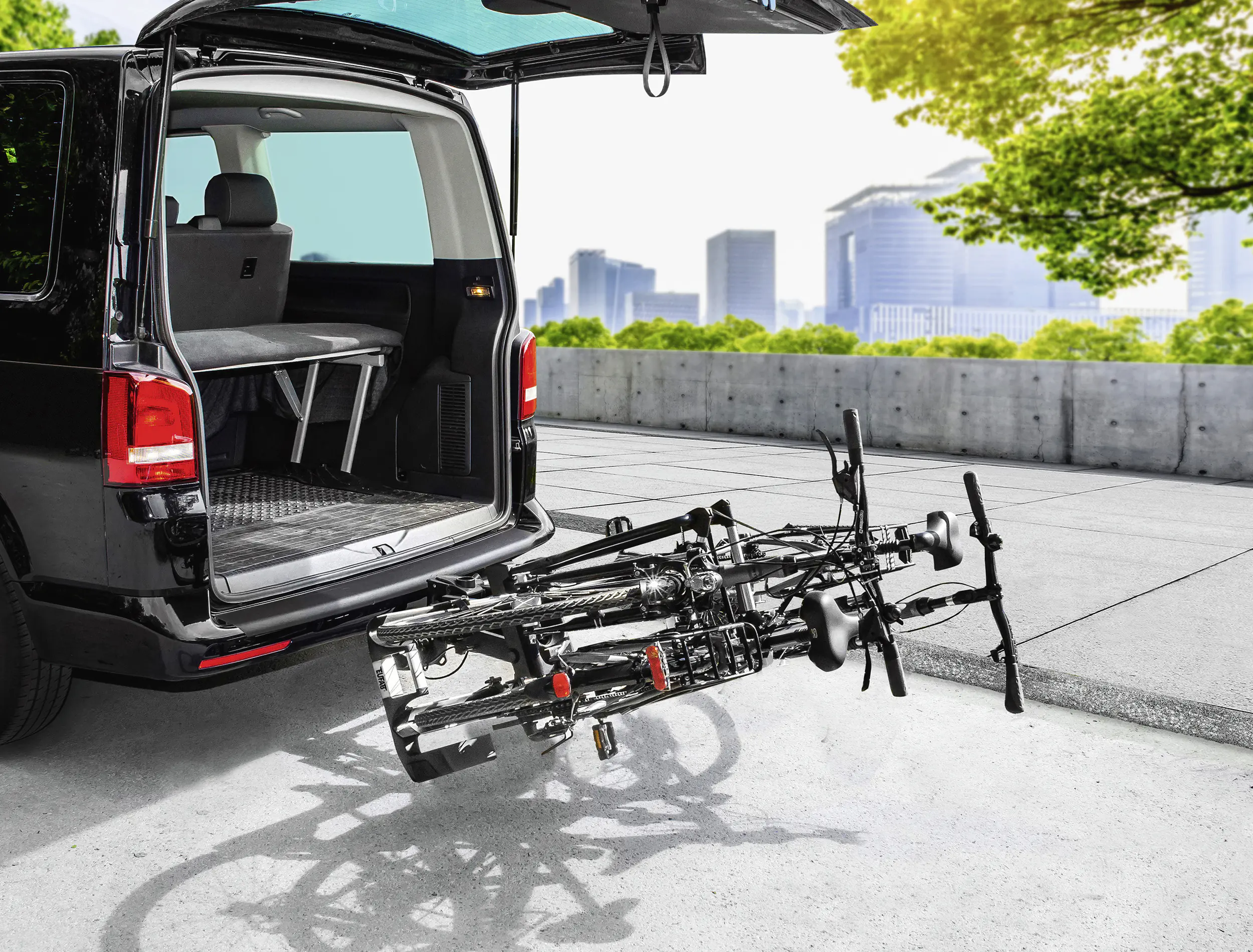 EUFAB Fahrradträger ProBC2+ für 2 Fahrräder und große Heckklappen komplett vormontiert