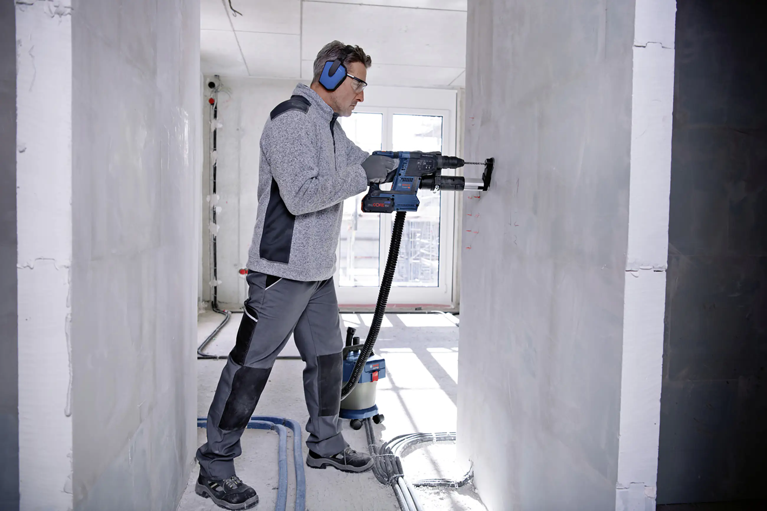 Bosch Professional Akku-Staubsauger GAS 18V-10 L Solo