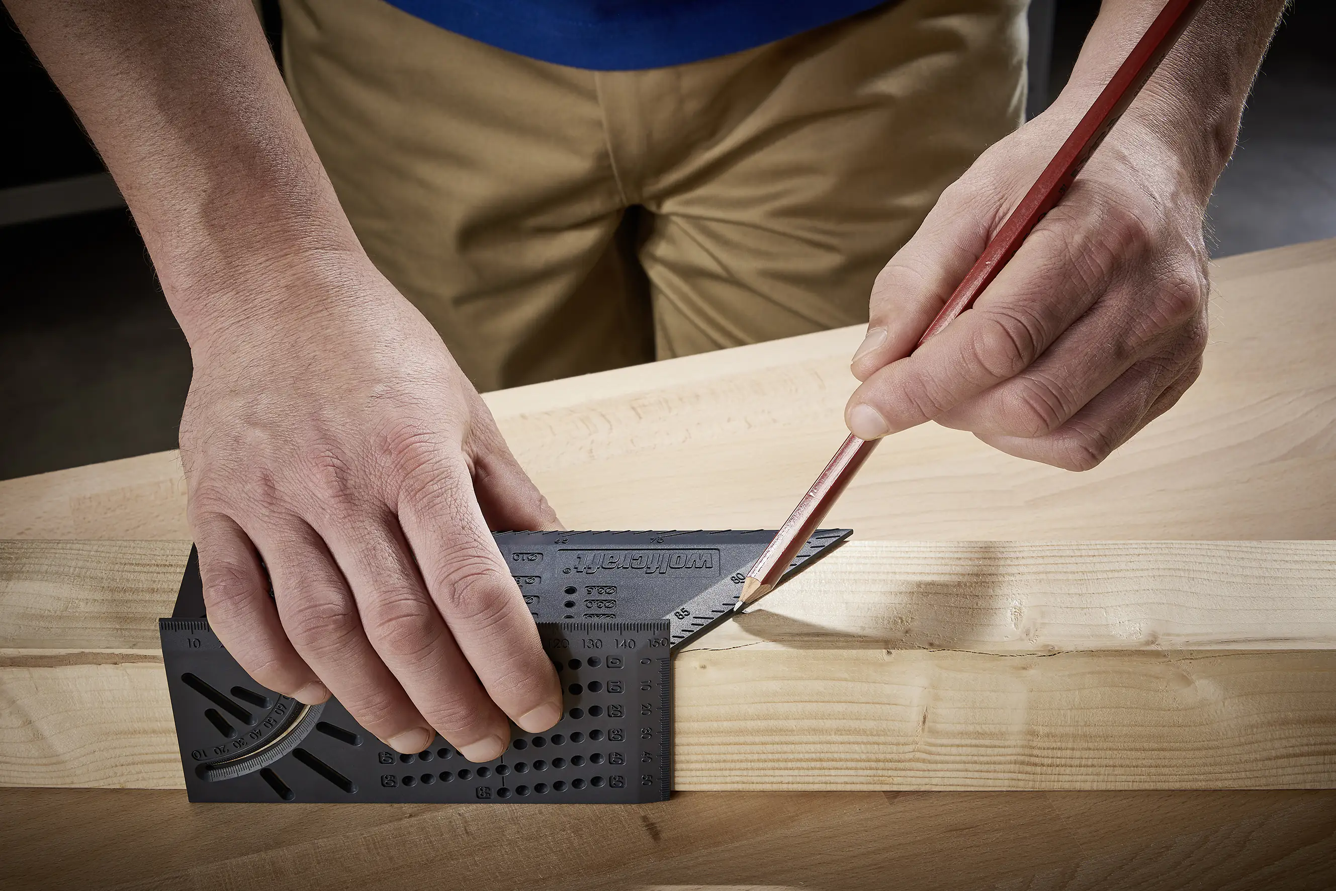 Wolfcraft 3D-Gehrungswinkel 45° und 90° als Streichmaß für paralle Linien