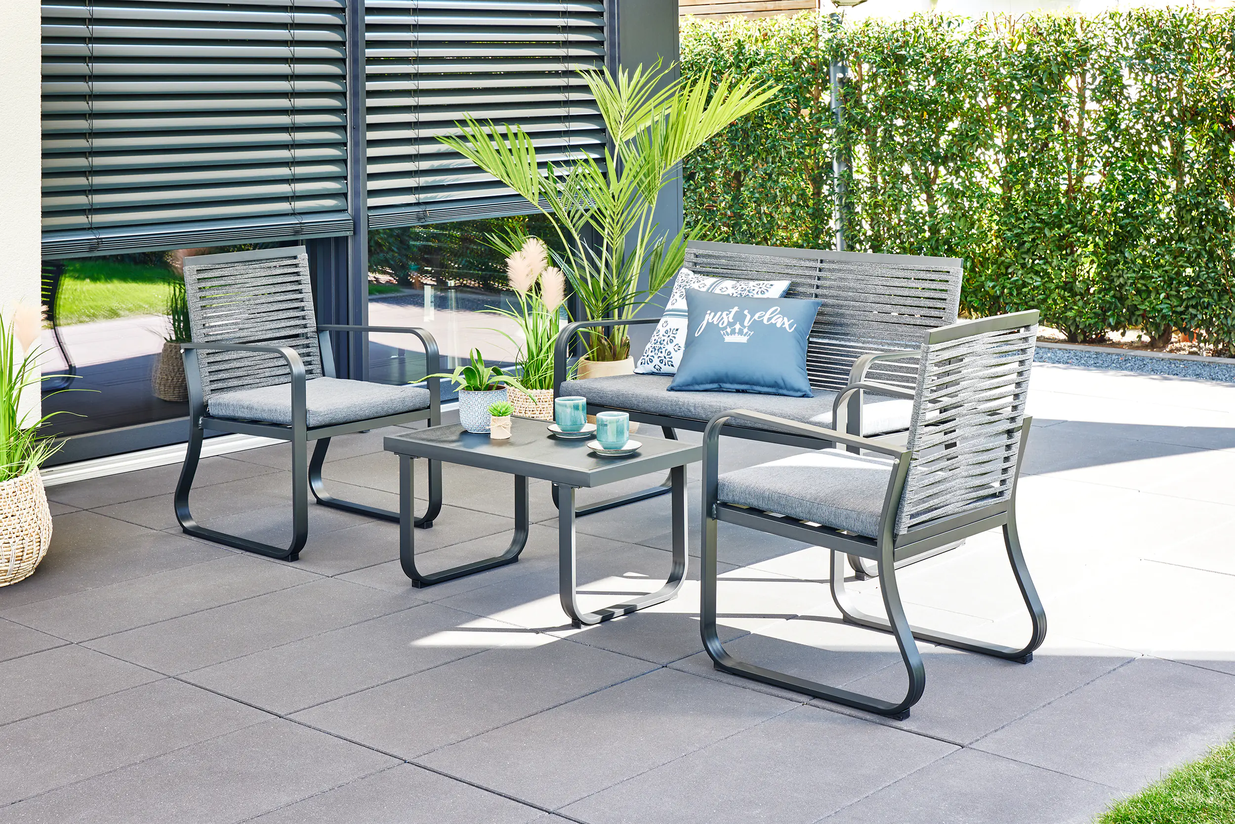 TrendLine Lounge Set Bari