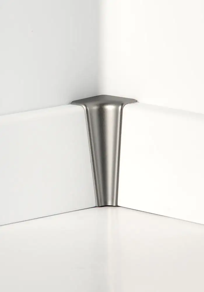 Classen Innenecke für Clip-Laminatleiste foliert 19 x 58 mm chrom