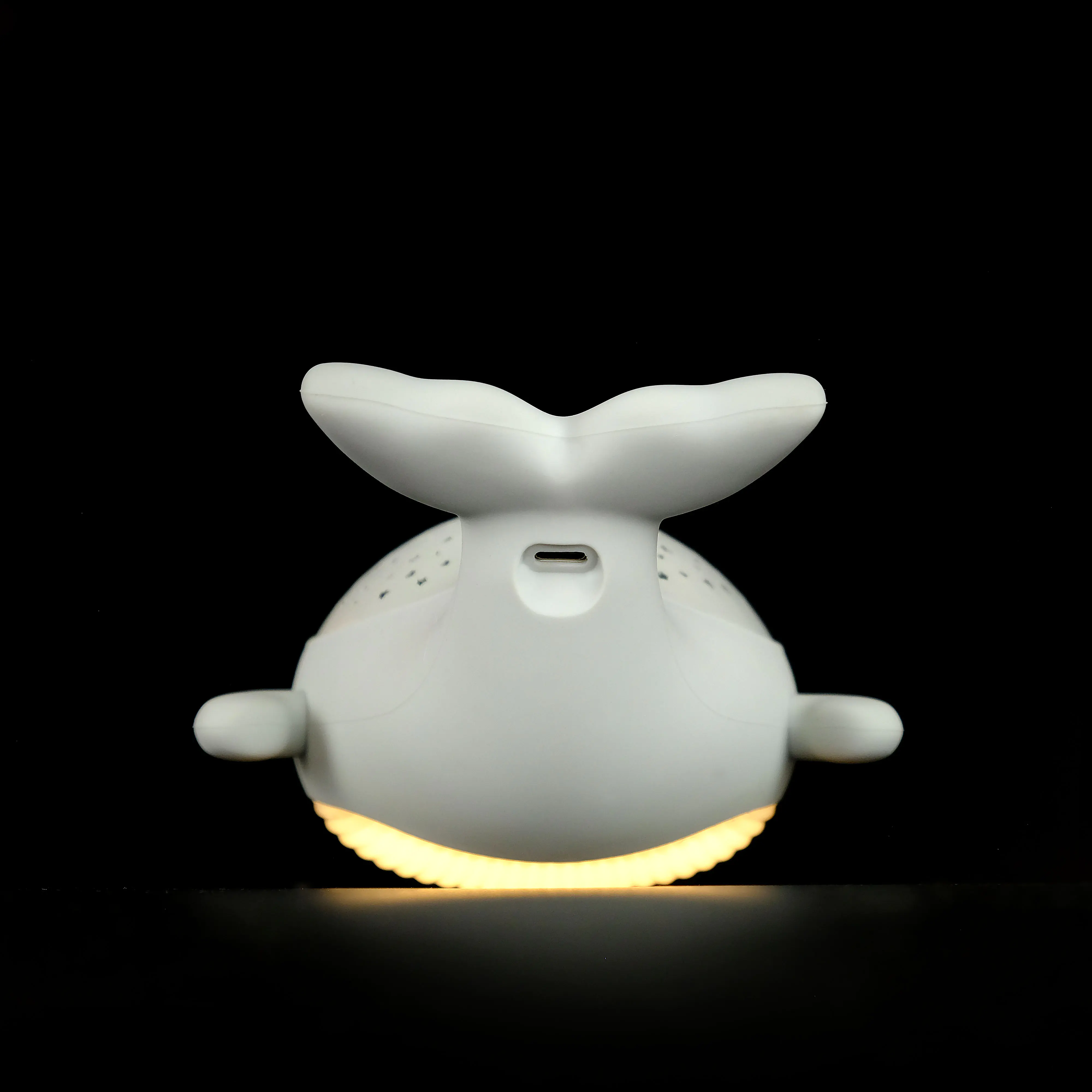 MegaLight LED Willy Whale Nachtlicht mit Sternprojektor und Akku