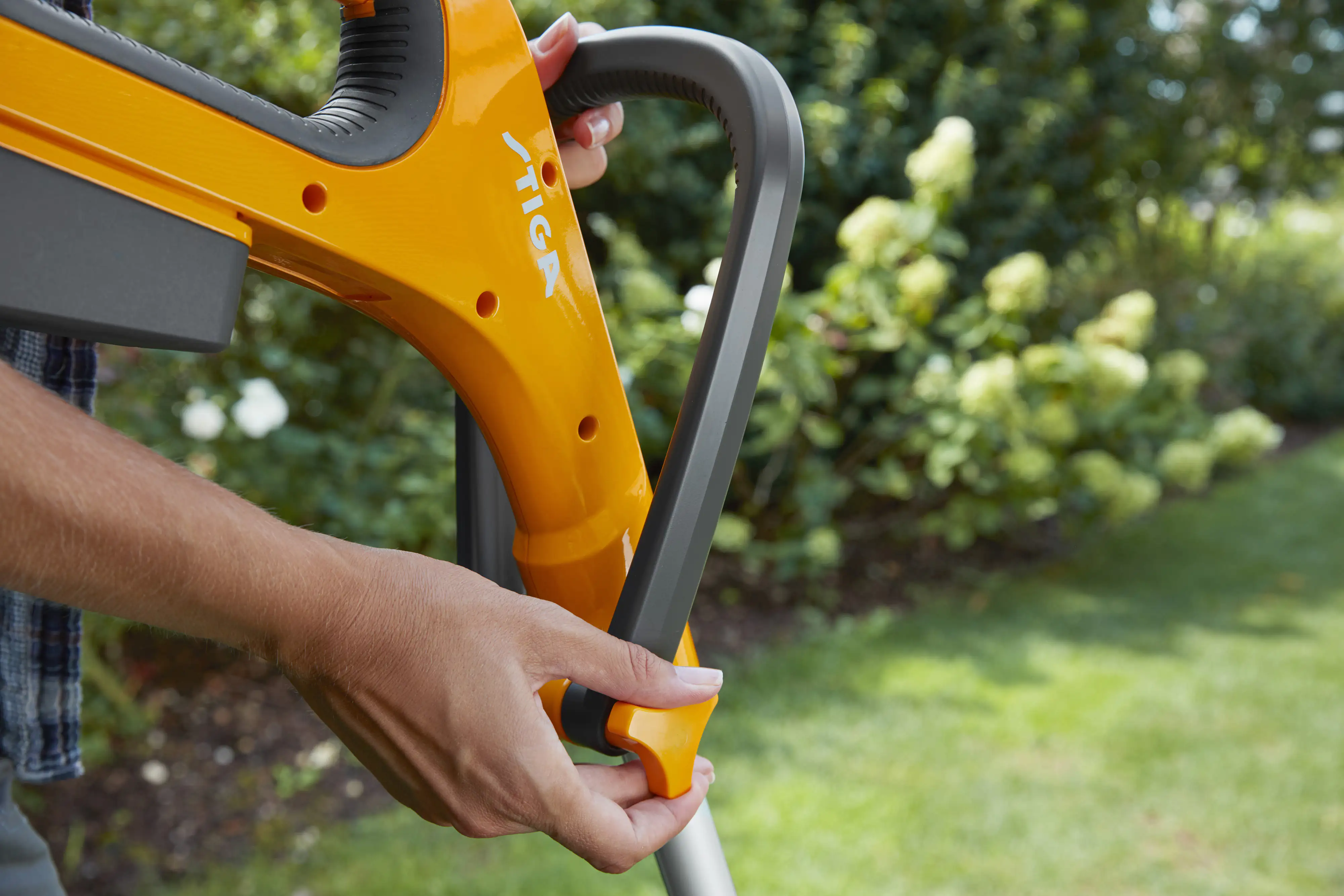 Stiga Akku Rasentrimmer GT 100e 20 V, 25 cm Schnittkreis