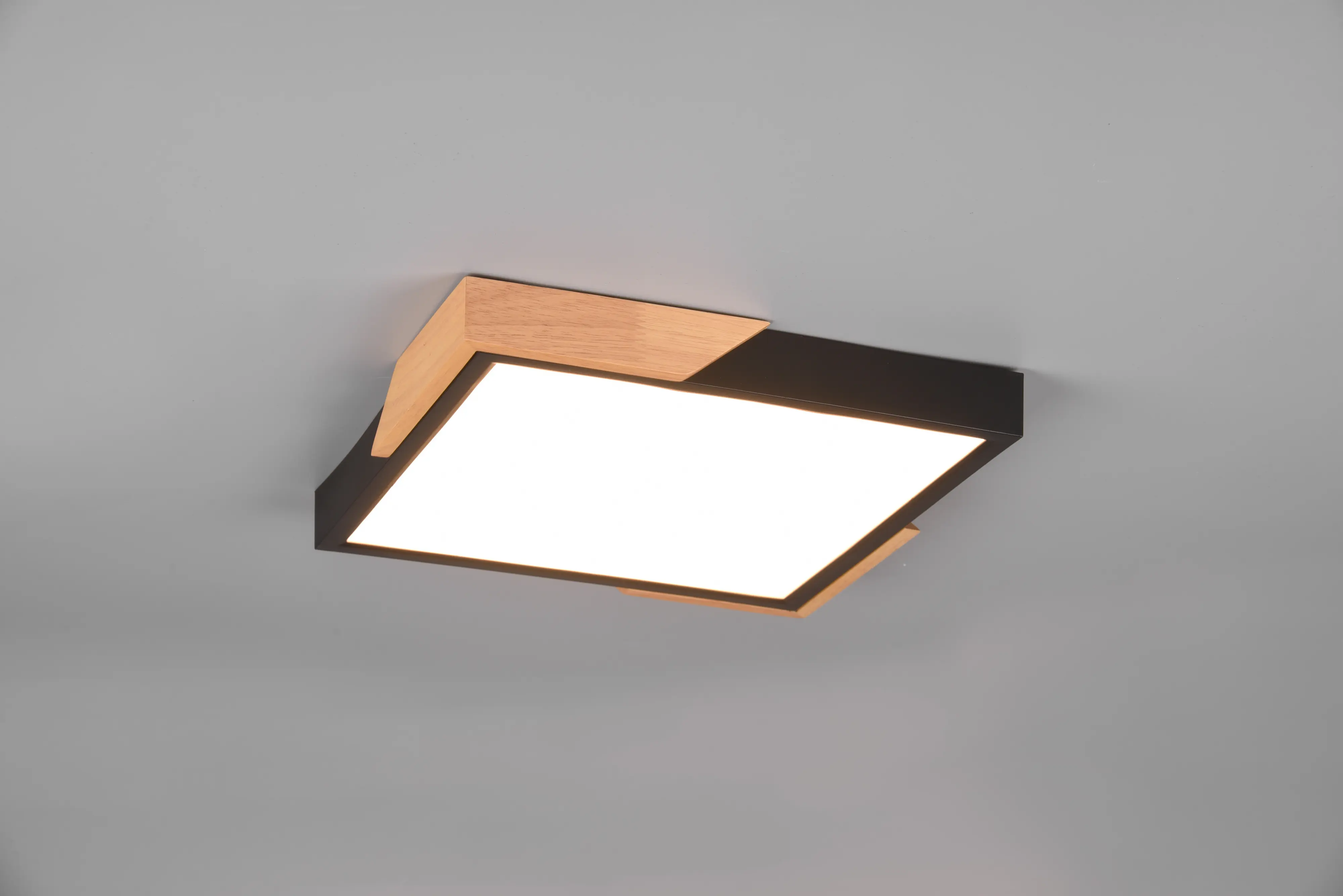 Trio LED Deckenleuchte Meta 32 x 31,5 cm warmweiß naturholz dimmbar