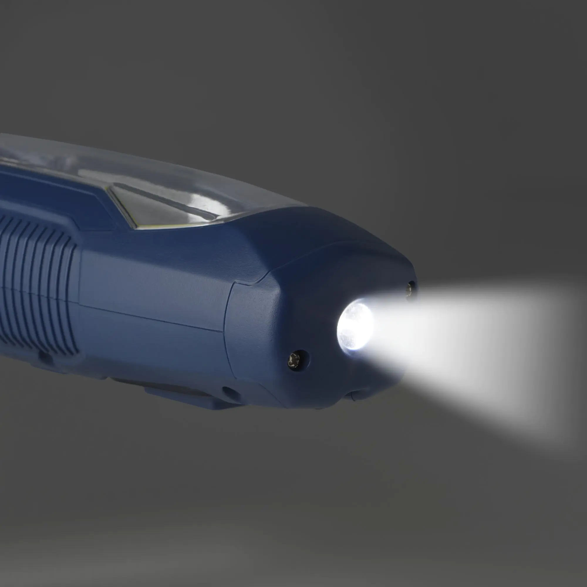 Cartrend LED-Werkstattleuchte 600 Lumen mit neigbaren Magnetfuß