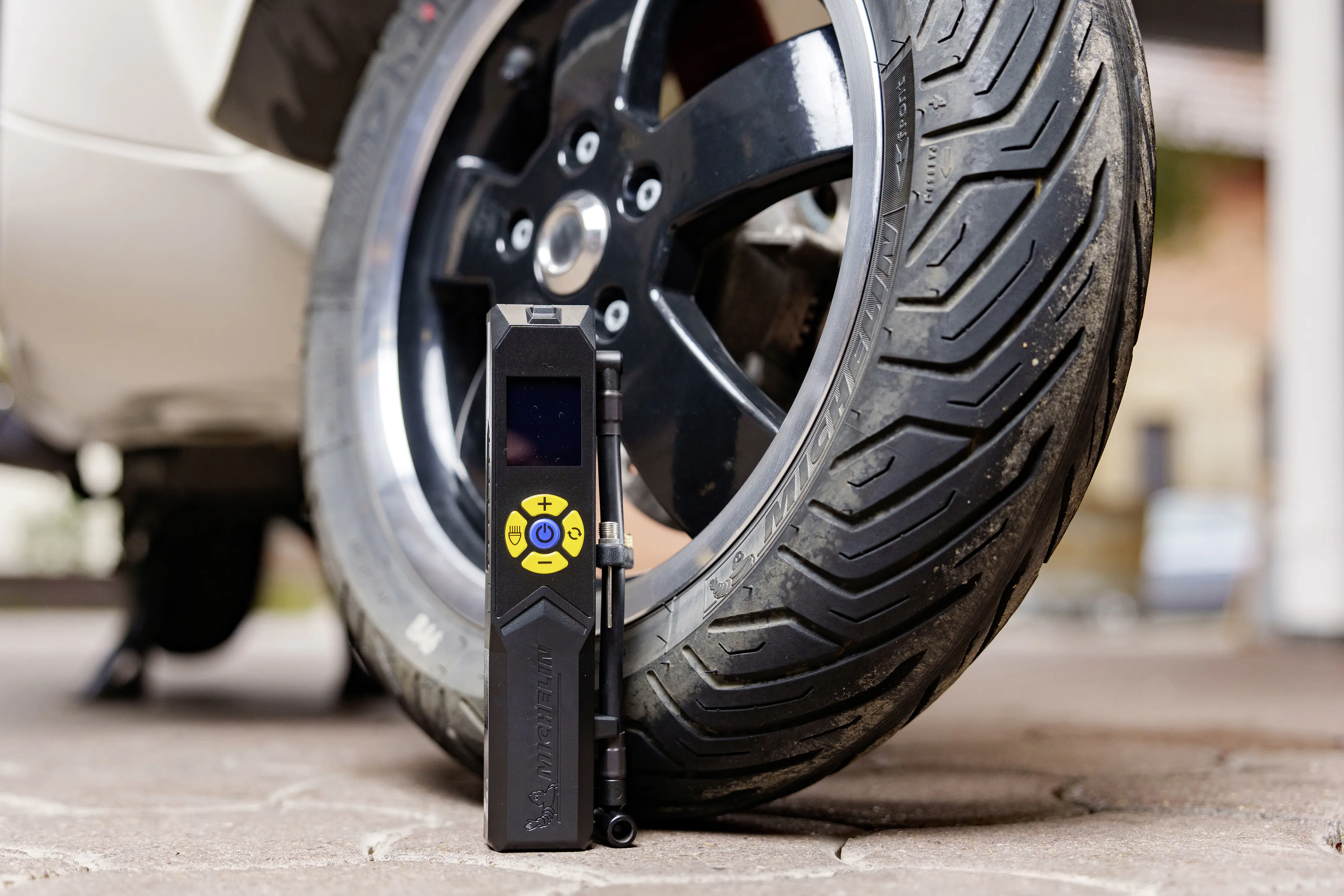 MICHELIN Akku-Mini-Kompressor 10 bar