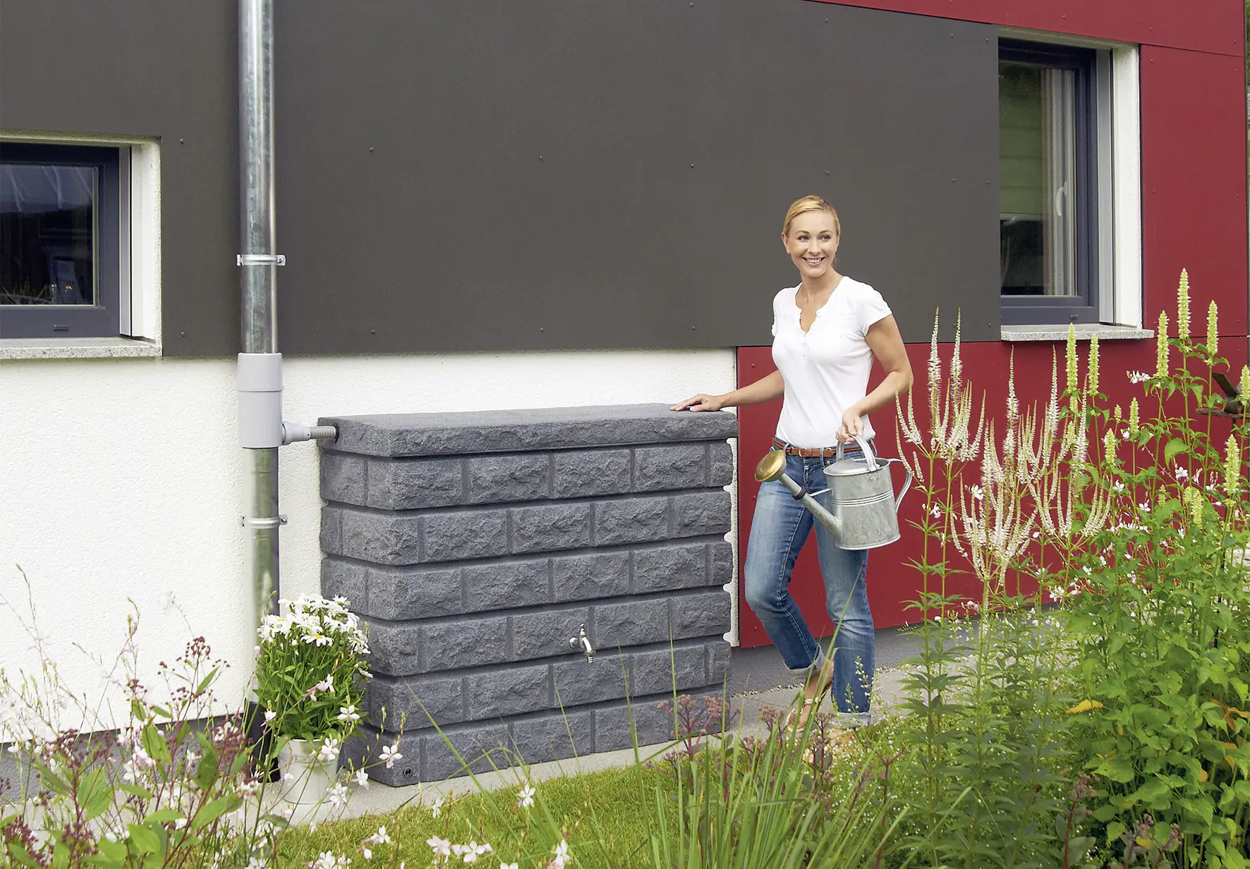 Garantia Regenwasser-Wand-Tank Rocky 400 l