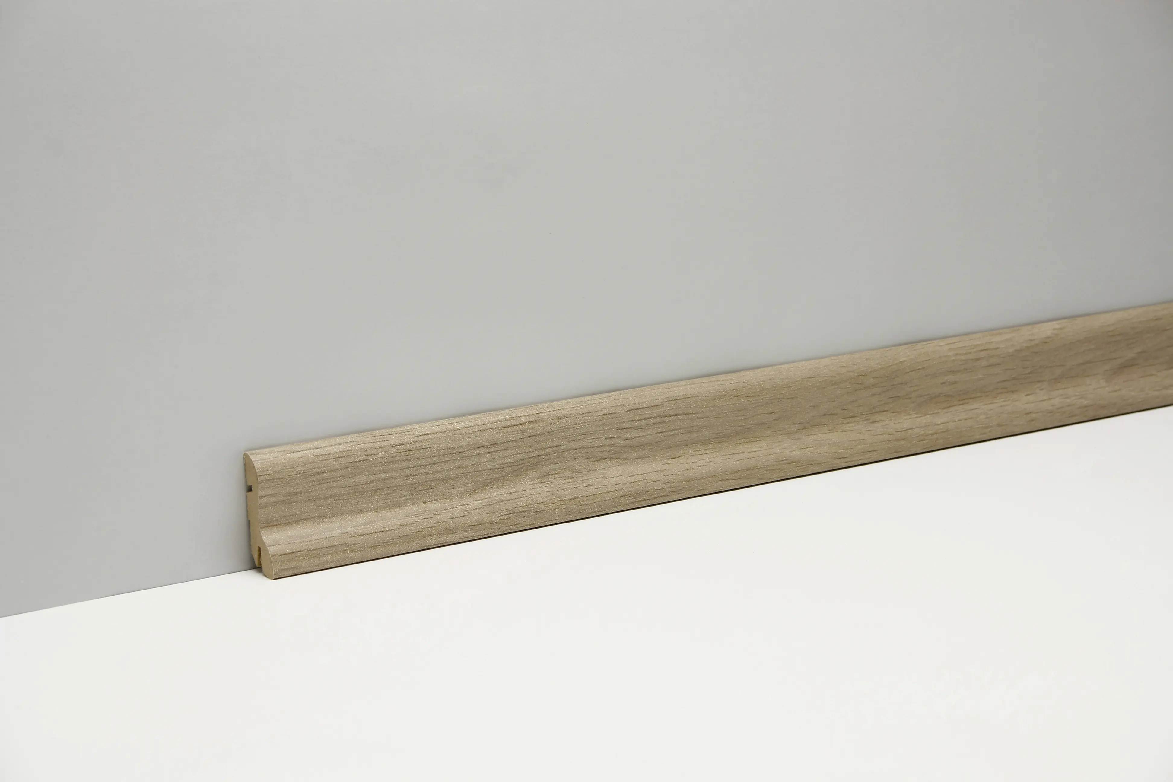 Classen Clip-Fußleiste 240 cm 40 x 20 mm Elfenbein
