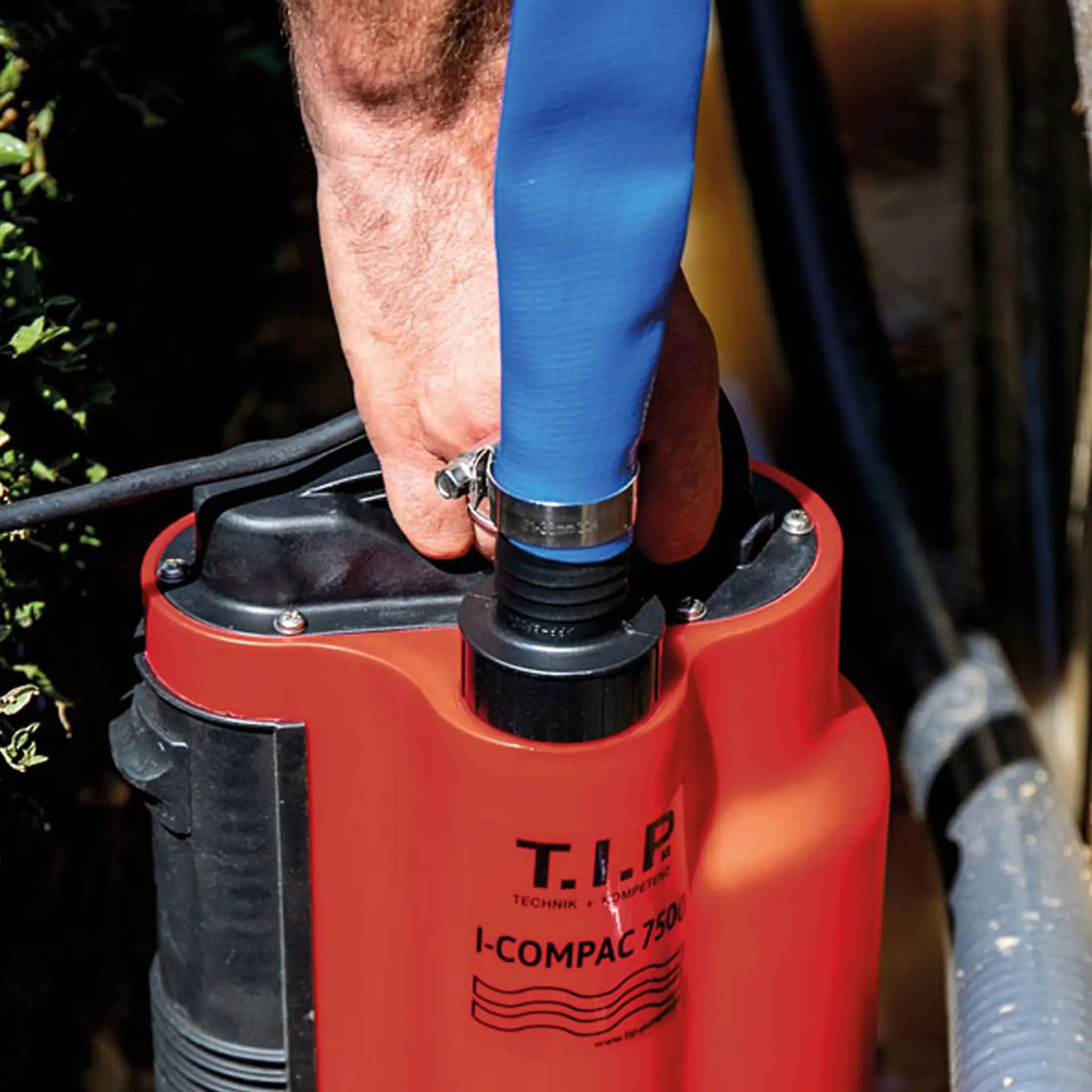 T.I.P. Schmutzwasser-Tauchpumpe I-COMPAC 7500