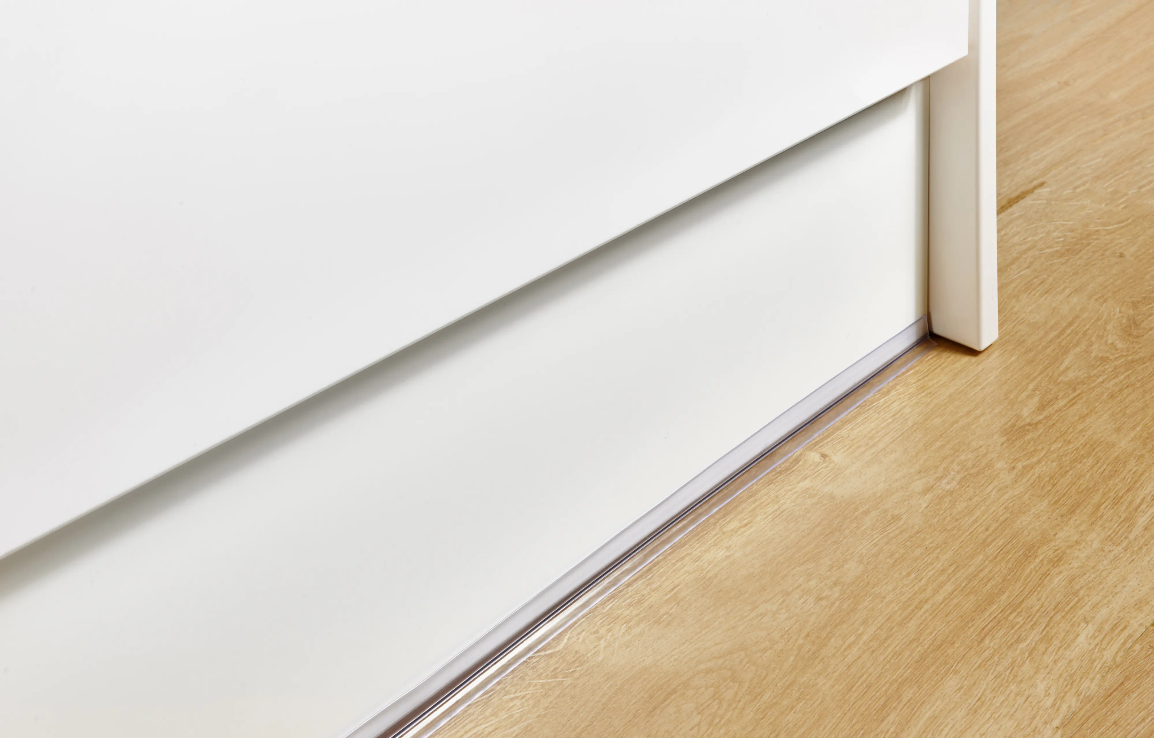 Hettich Abdichtprofil 16 mm Sockel Kunststoff transparent