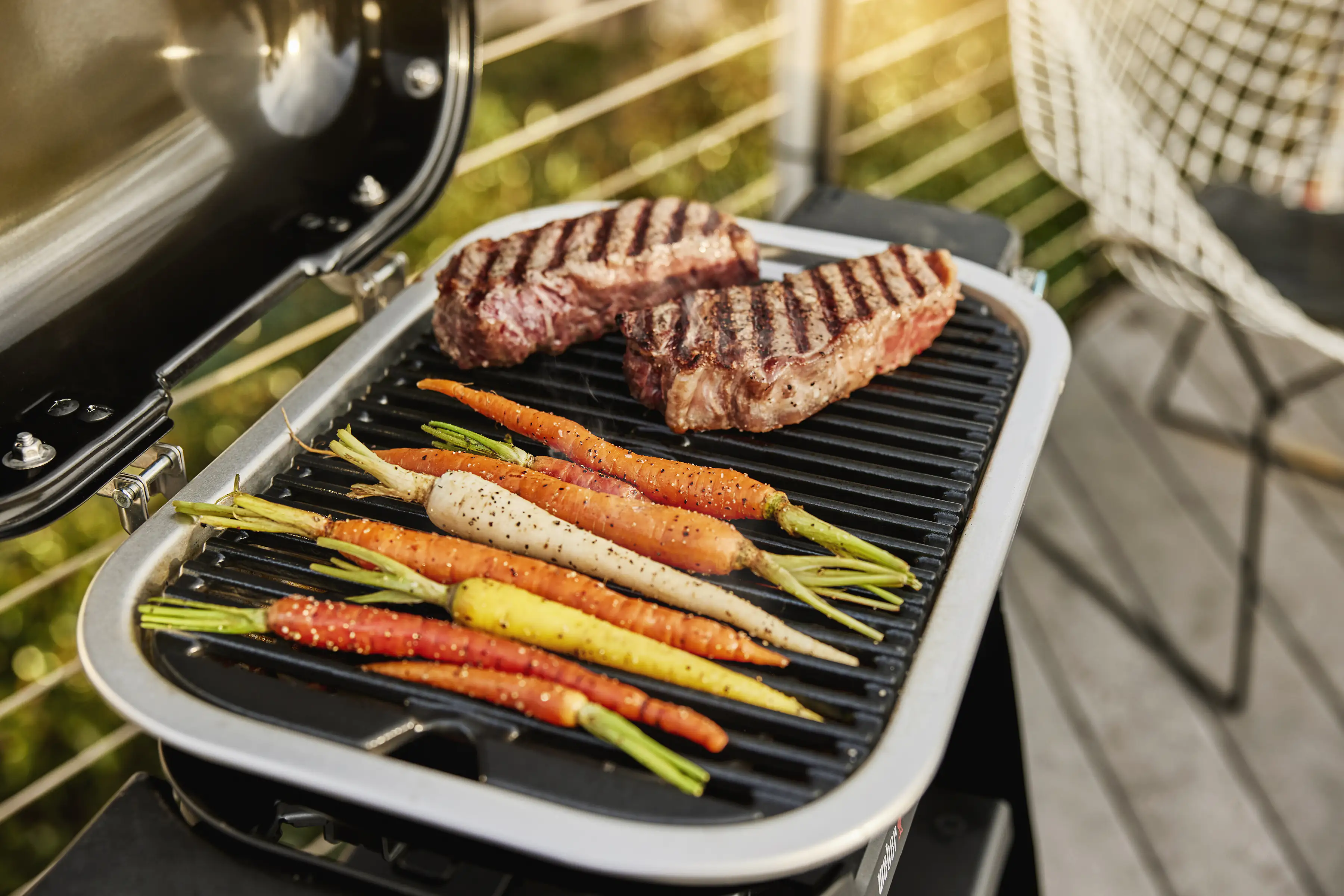 Weber Elektrogrill Lumin Compact; Grillfläche: 43x28 cm