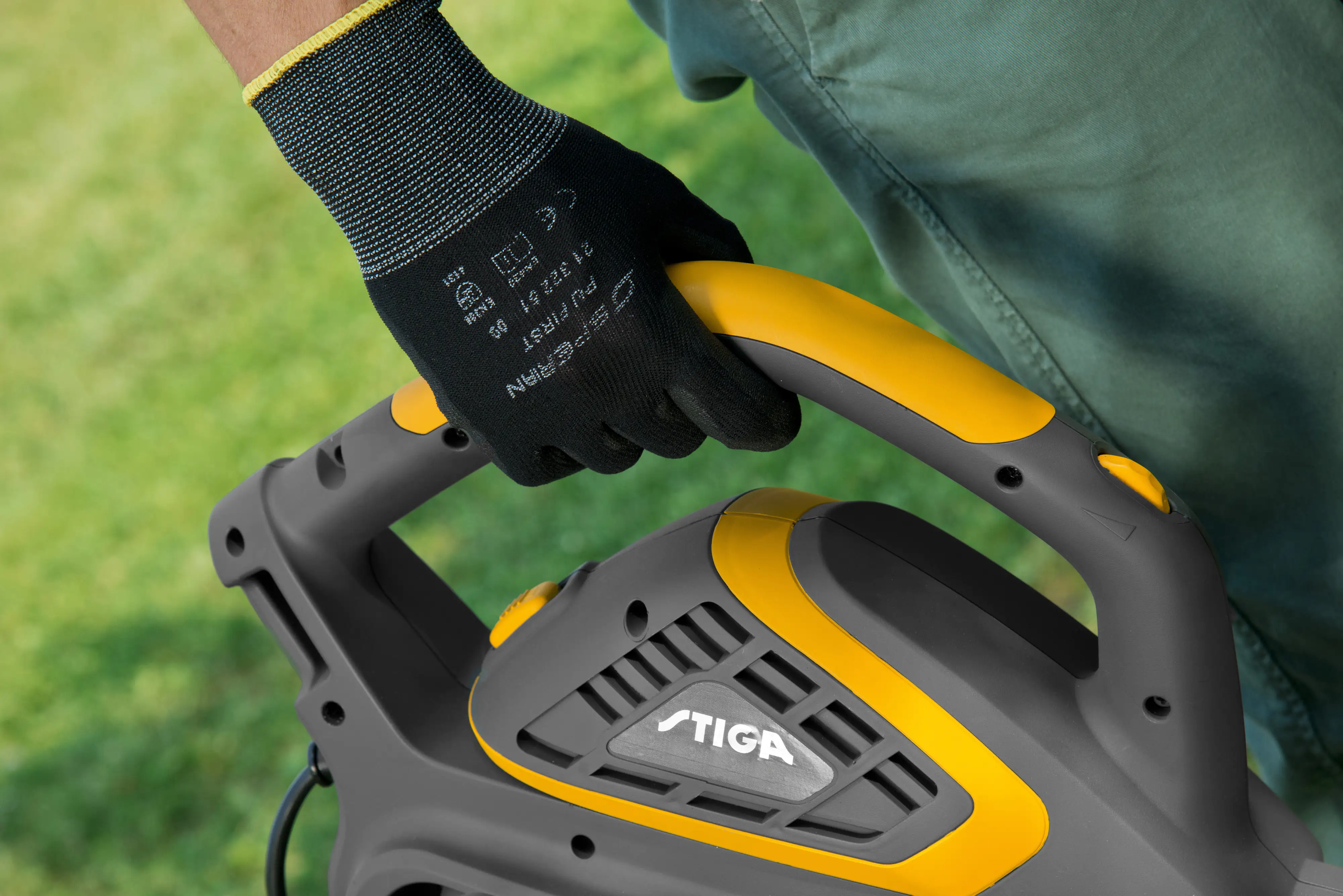 Stiga Elektro Laubbläser BL 130c V 2.600 Watt