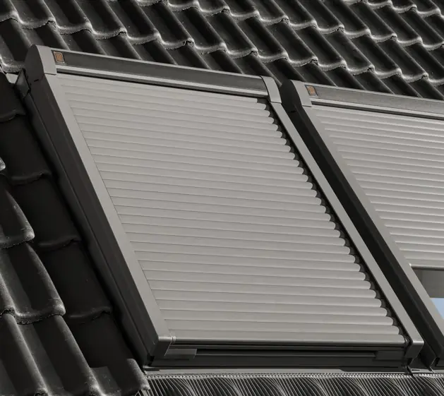 VELUX Elektro-Rollladen SML FK06 66 x 118 cm Alu dunkelgrau