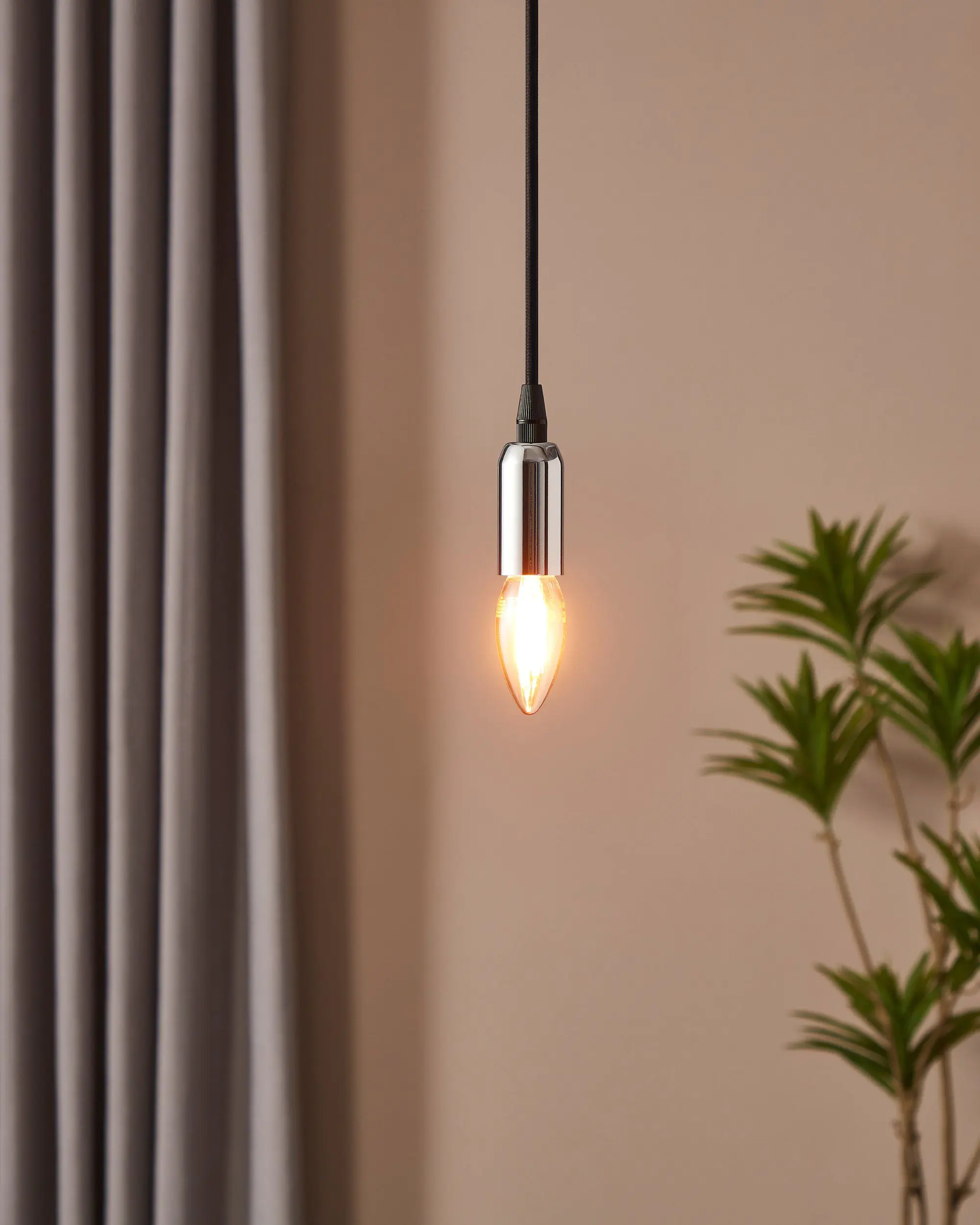 Eglo LED Kerzenlampe E14 4W amber