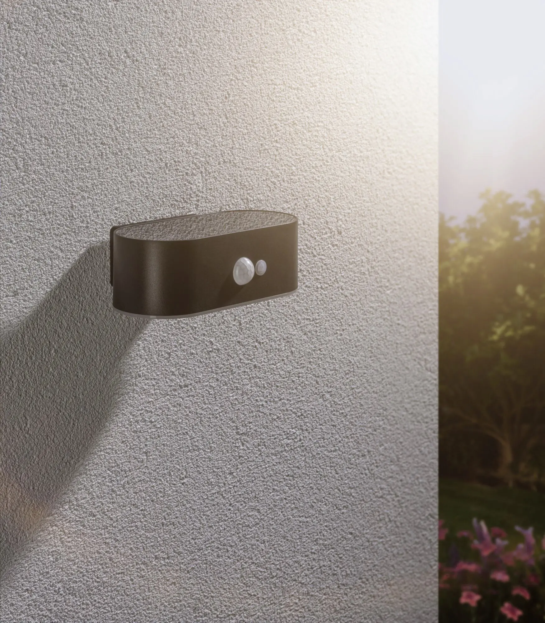 Paulmann LED Solarleuchte Adya schwarz 6 x 18 x 11,8 cm mit Bewegungsmelder