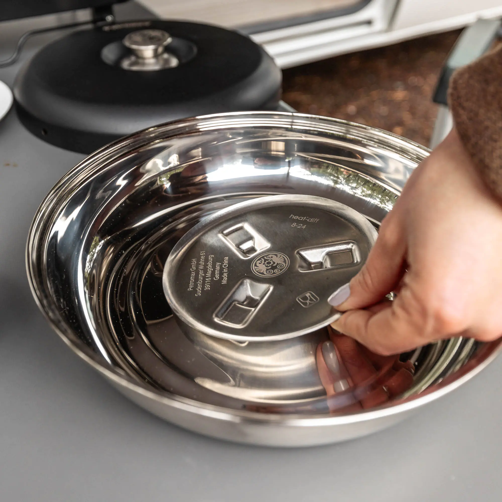 Petromax Hitzeverteiler für Camping Backofen Edelstahl