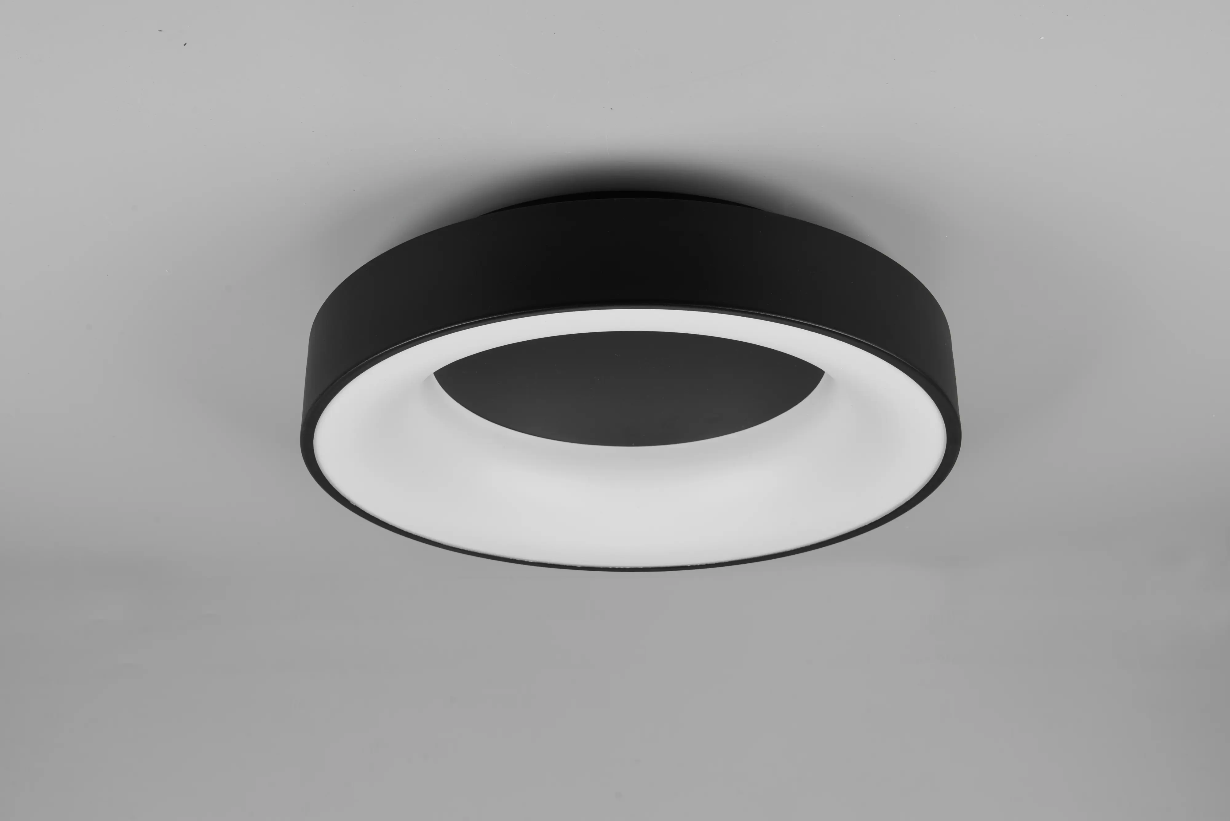 Trio LED Deckenleuchte Girona schwarz dimmbar