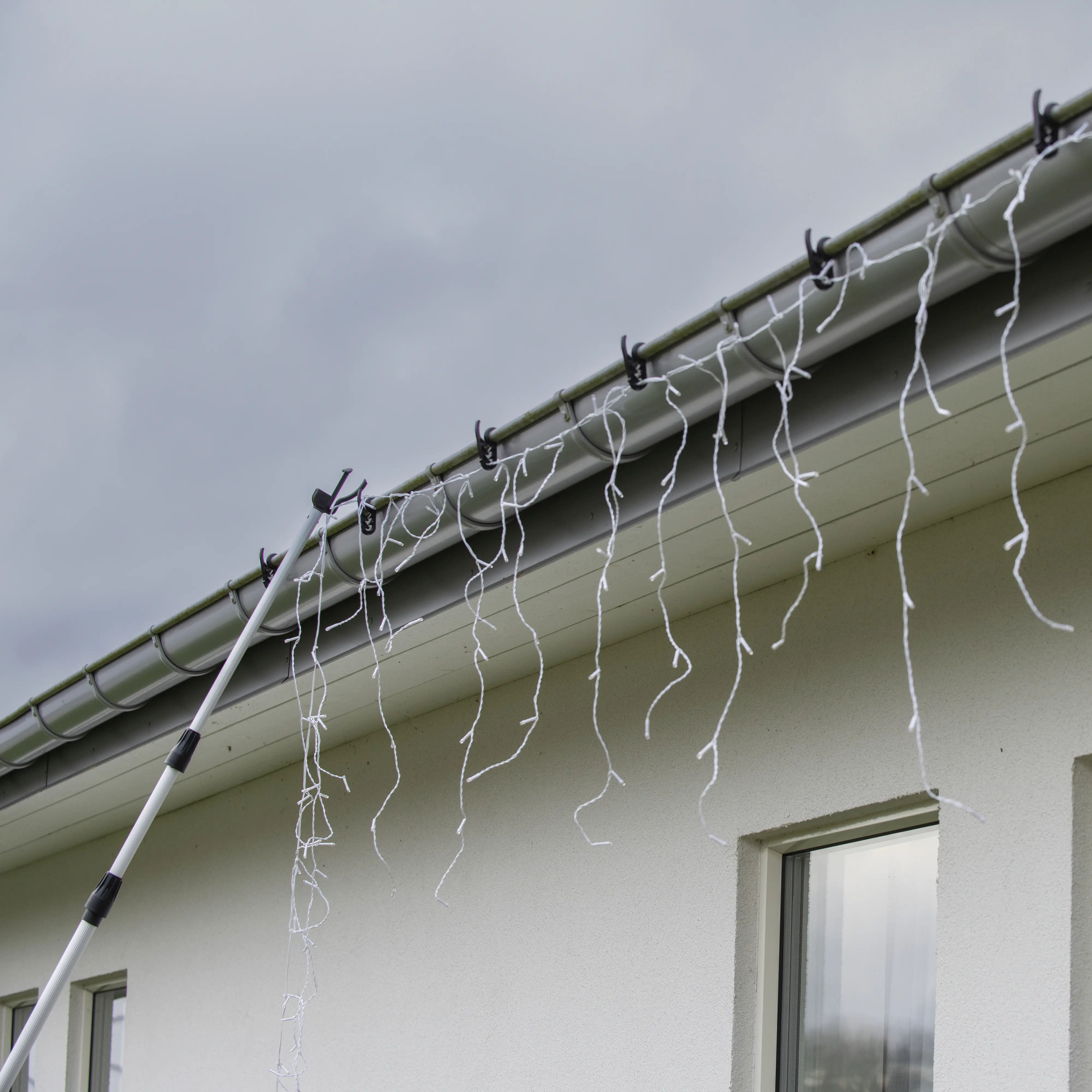 Konstsmide Teleskopstab EasyFix für Lichterketten