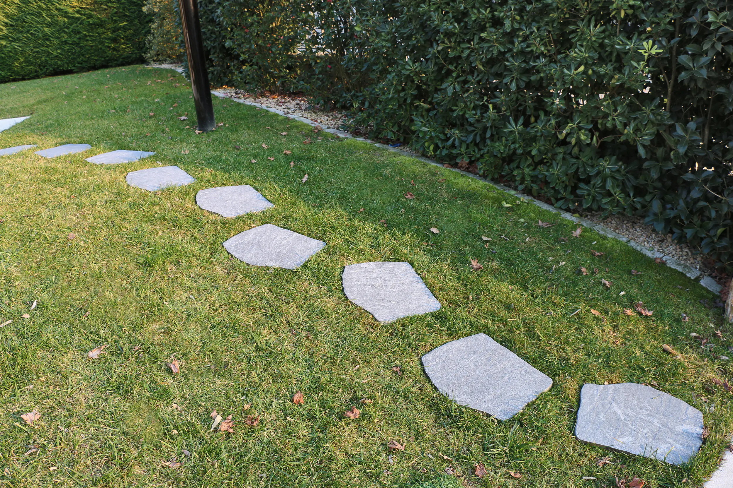 Feinsteinzeug Trittstein Stone Gres 42 x 36 cm grau