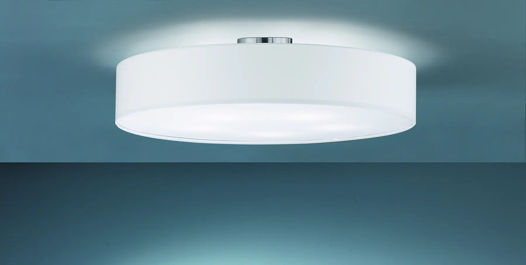 Trio Deckenleuchte Hotel weiß Ø 65cm