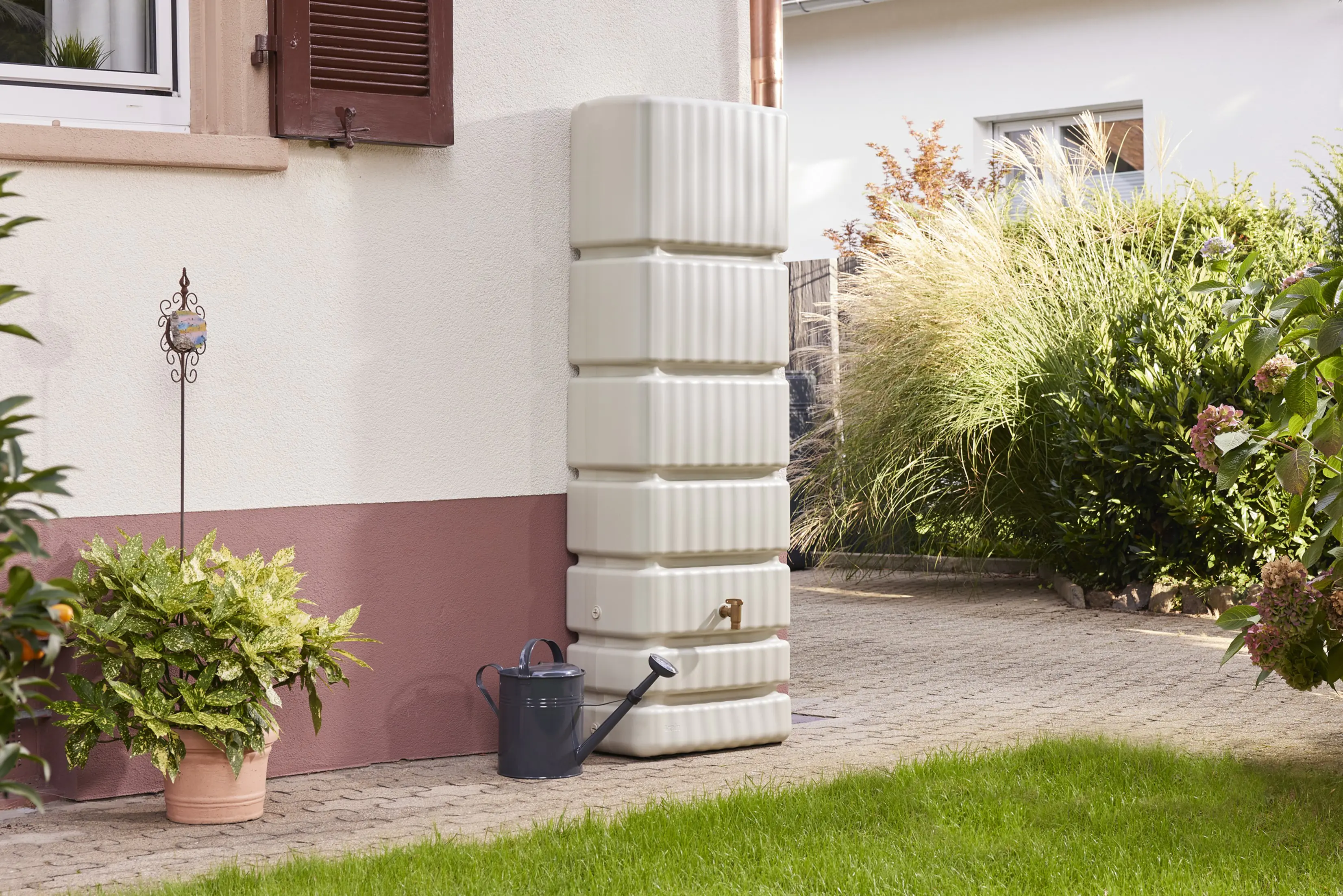 4rain Regenwasser-Wandtank Slim sandbeige 350 L
