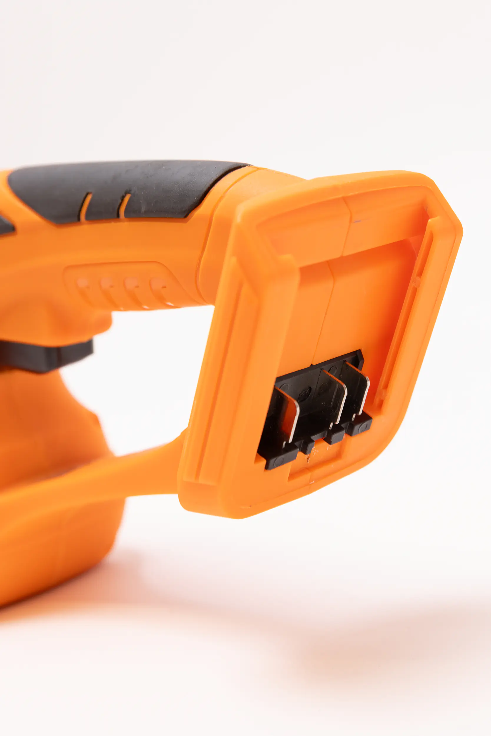 Primaster Akku-Gras- und Strauchschere PMGBS 20 20 Volt ohne Akku und Ladegerät