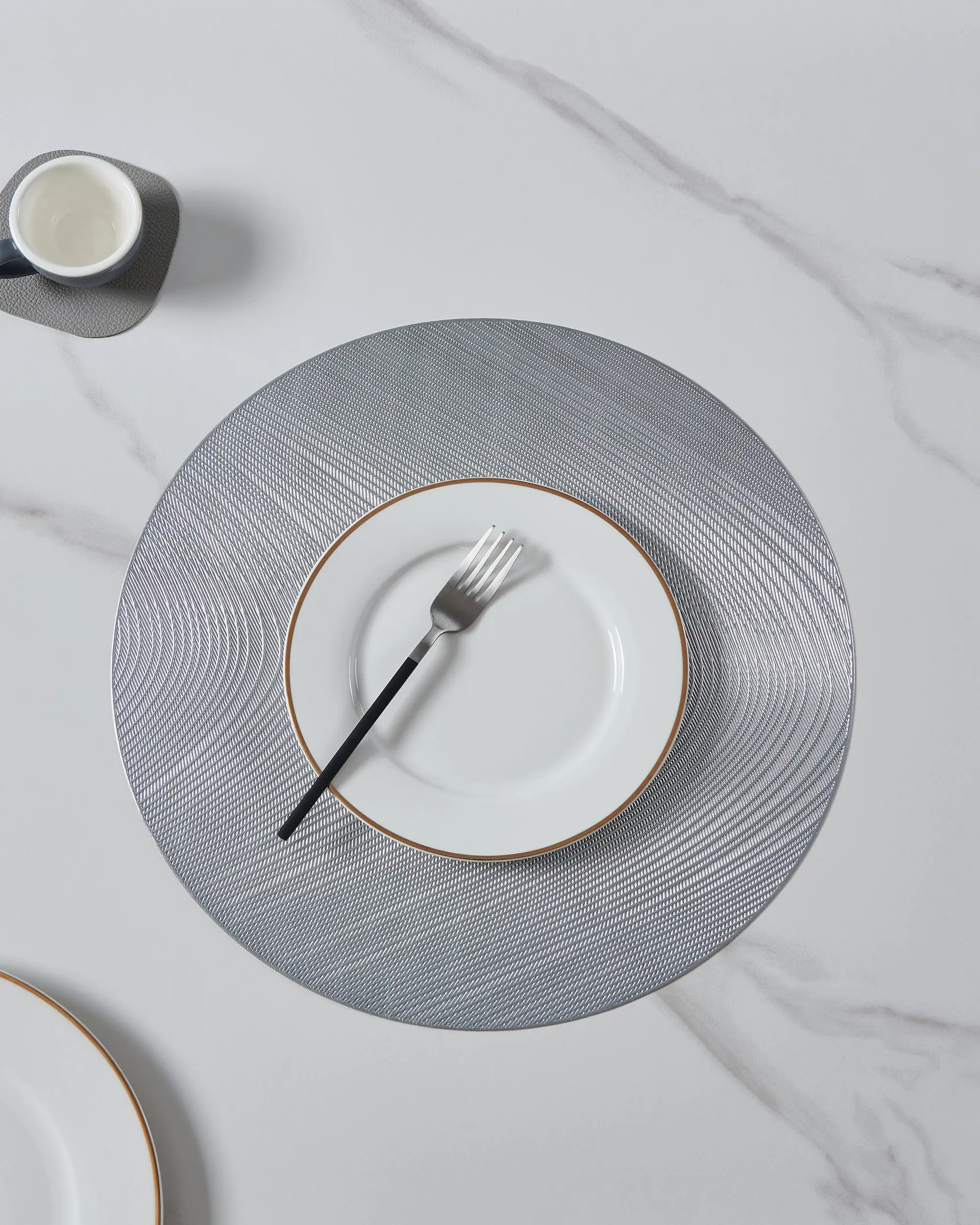 Pengandan Tischset Ø38 cm silber 