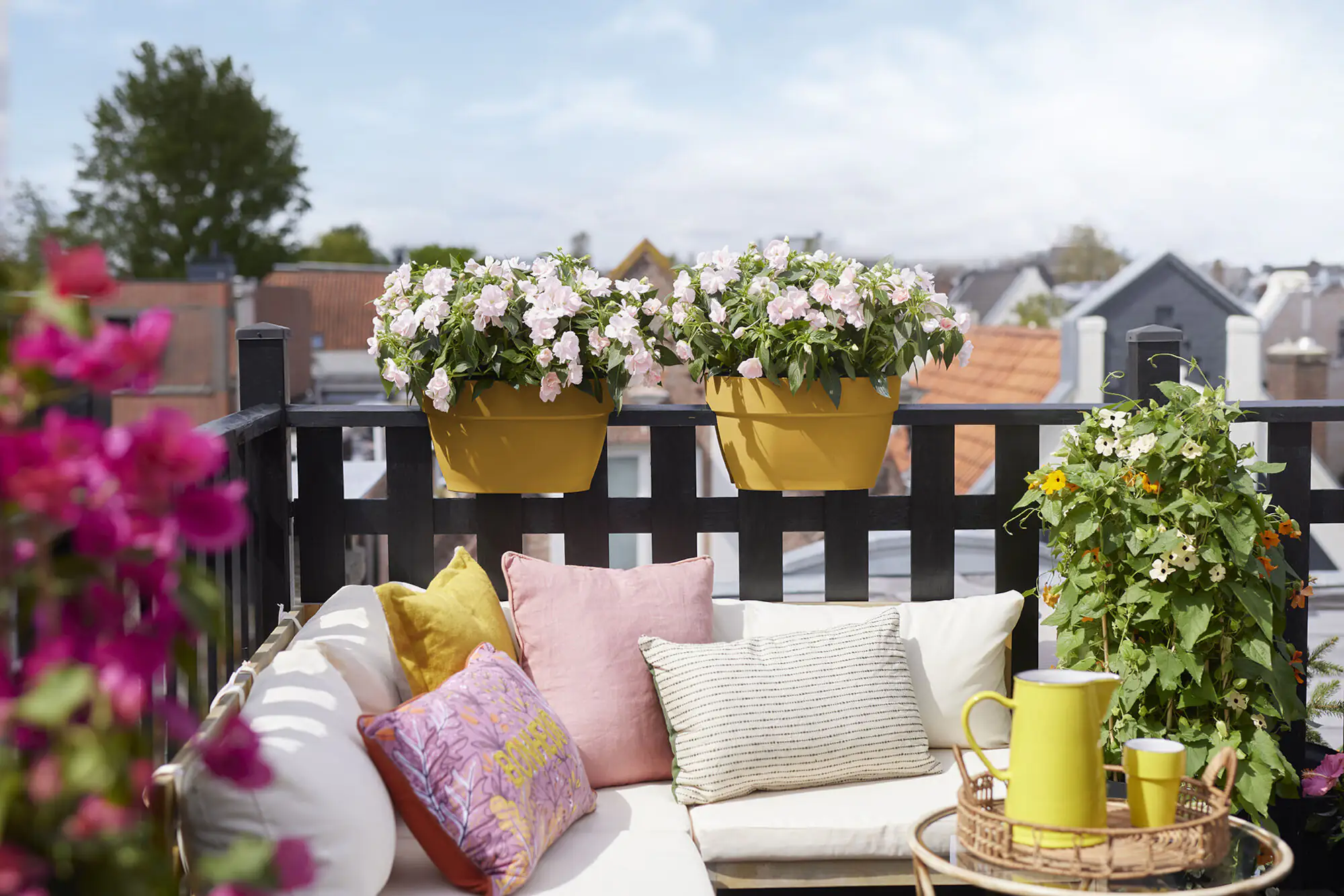 Elho Blumenkasten Vibia Campana Flower Bridge 40 gelb