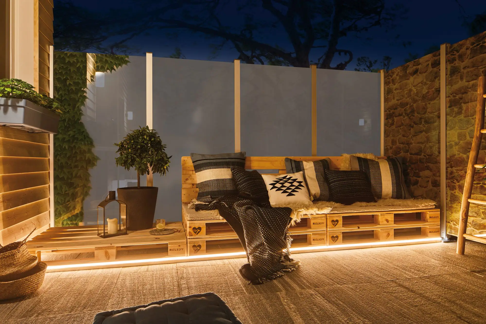 Paulmann Plug & Shine Neon LED-Stripe Outdoor flexibel 5 m warmweiß