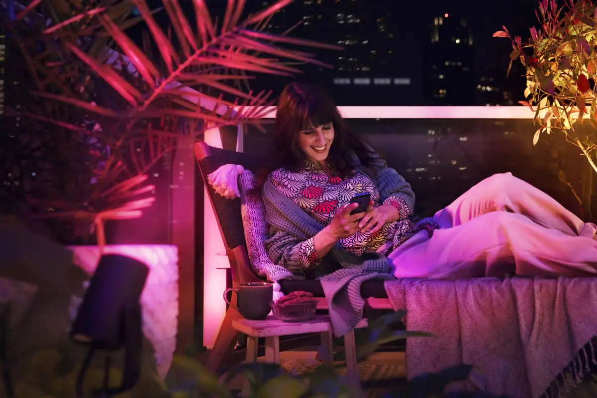 Philips Hue Außen-Spot White & Color Ambiance Lily schwarz RGB