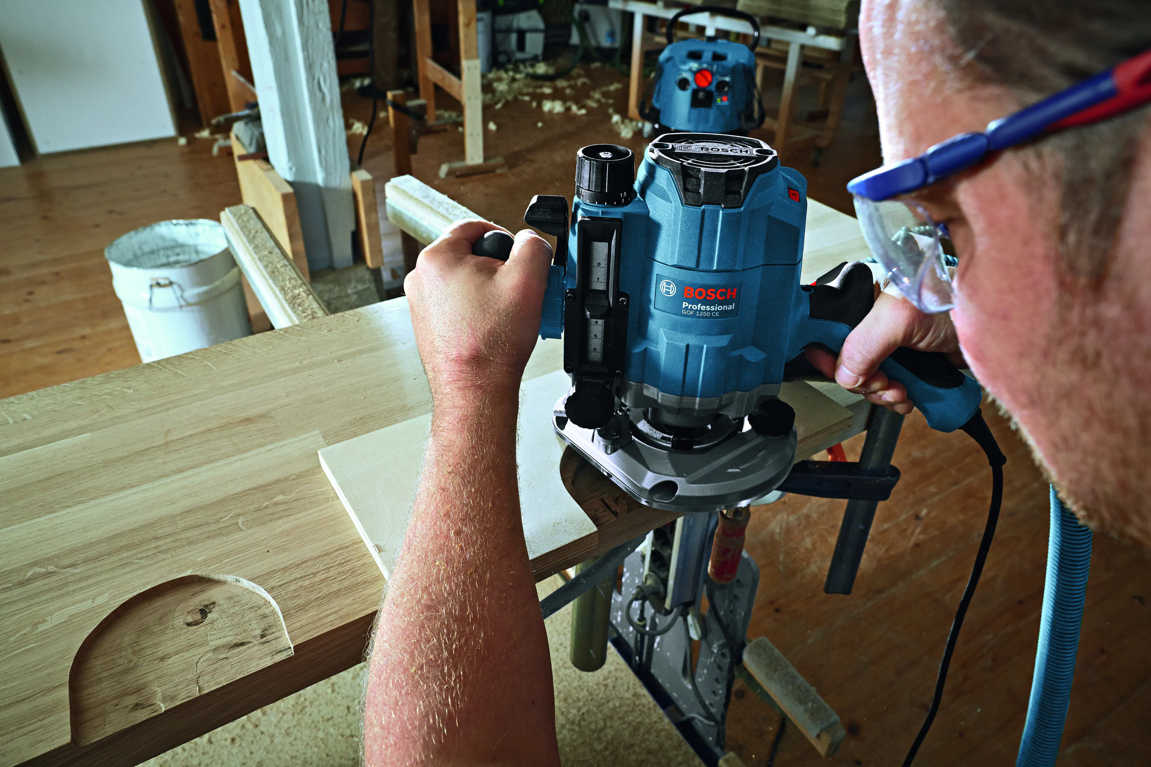 Bosch Professional Präzisions-Oberfräse GOF 1250 CE 
