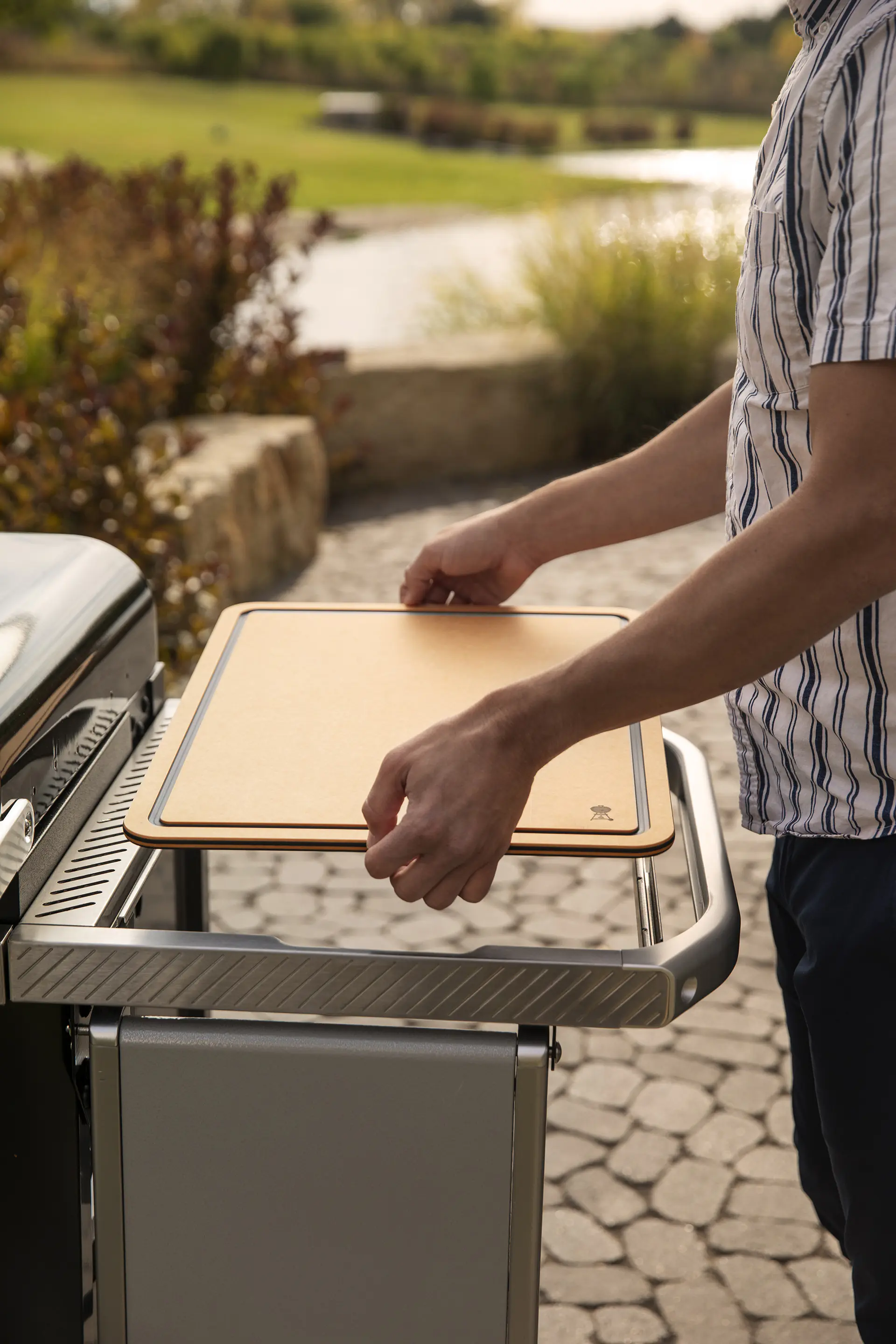 Weber Schneidebrett für Seitentisch 49 cm