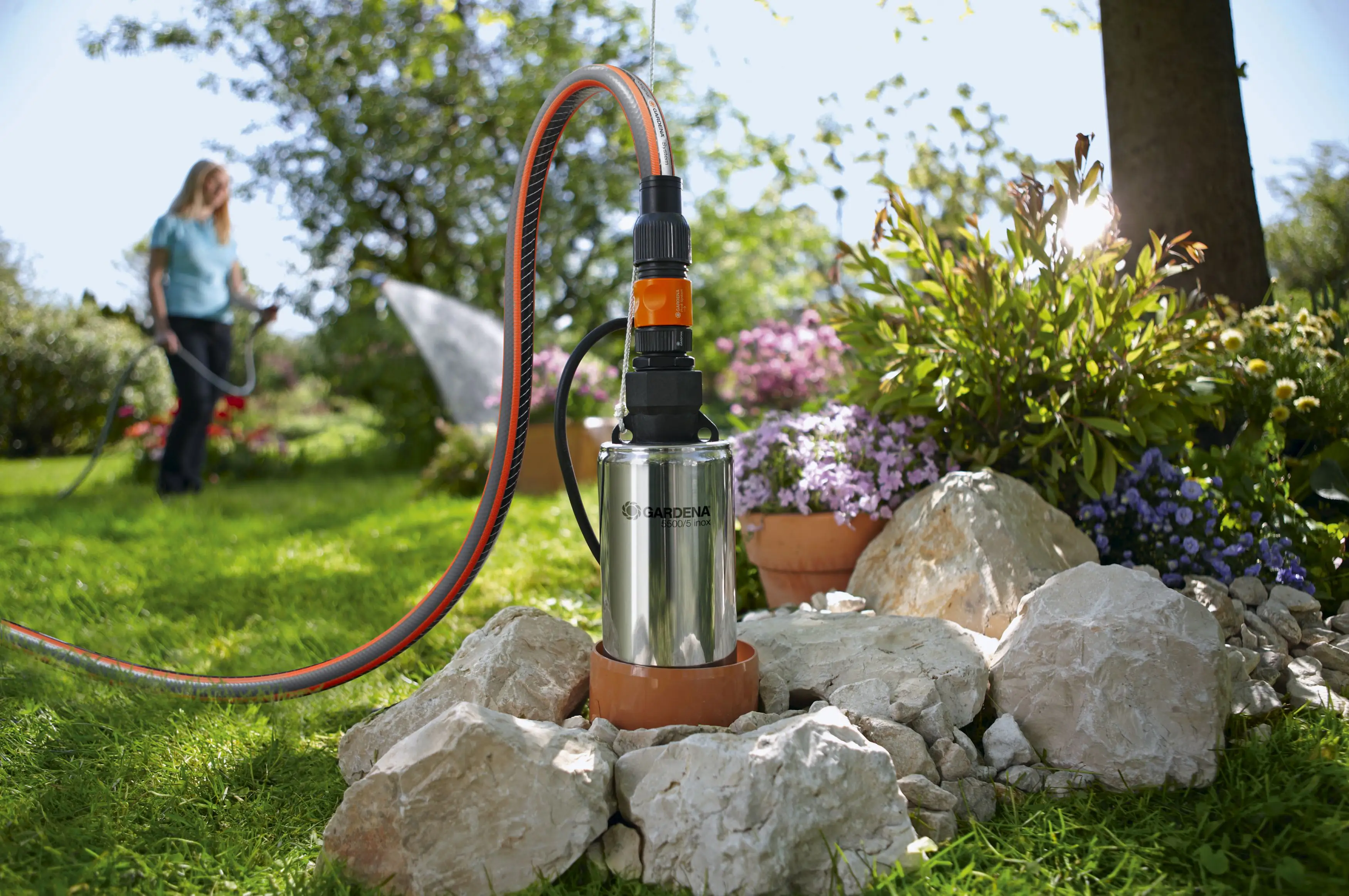 Gardena Tiefbrunnenpumpe 5500 l/h 5 m inox 850 Watt