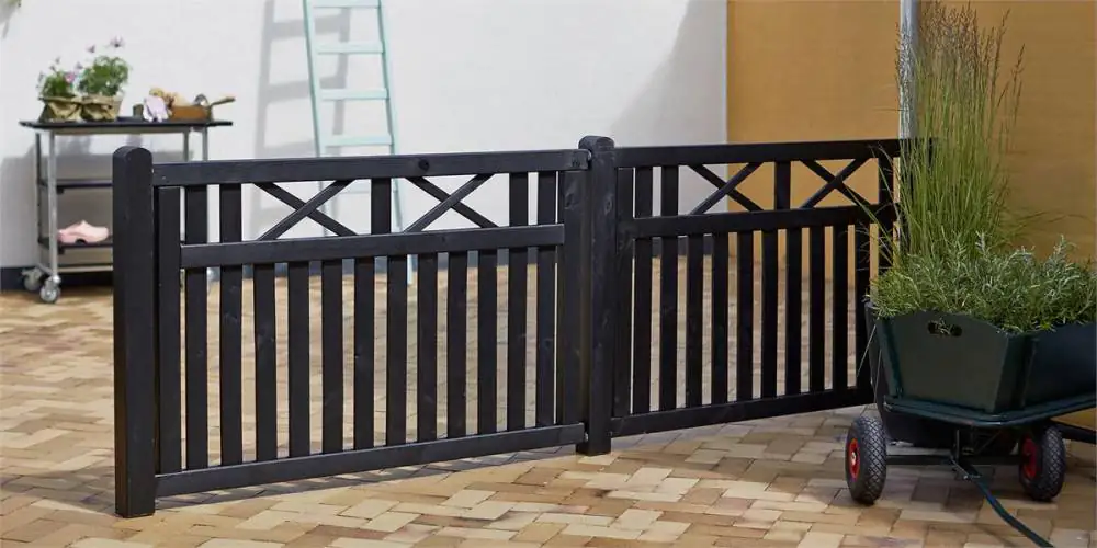 Plus Zaunelement Vinesse 150 x 96 cm schwarz