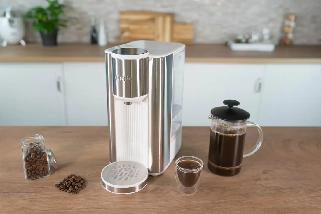 Unold Express Heißwasserbereiter Ava 2,5 L 2600 Watt weiß