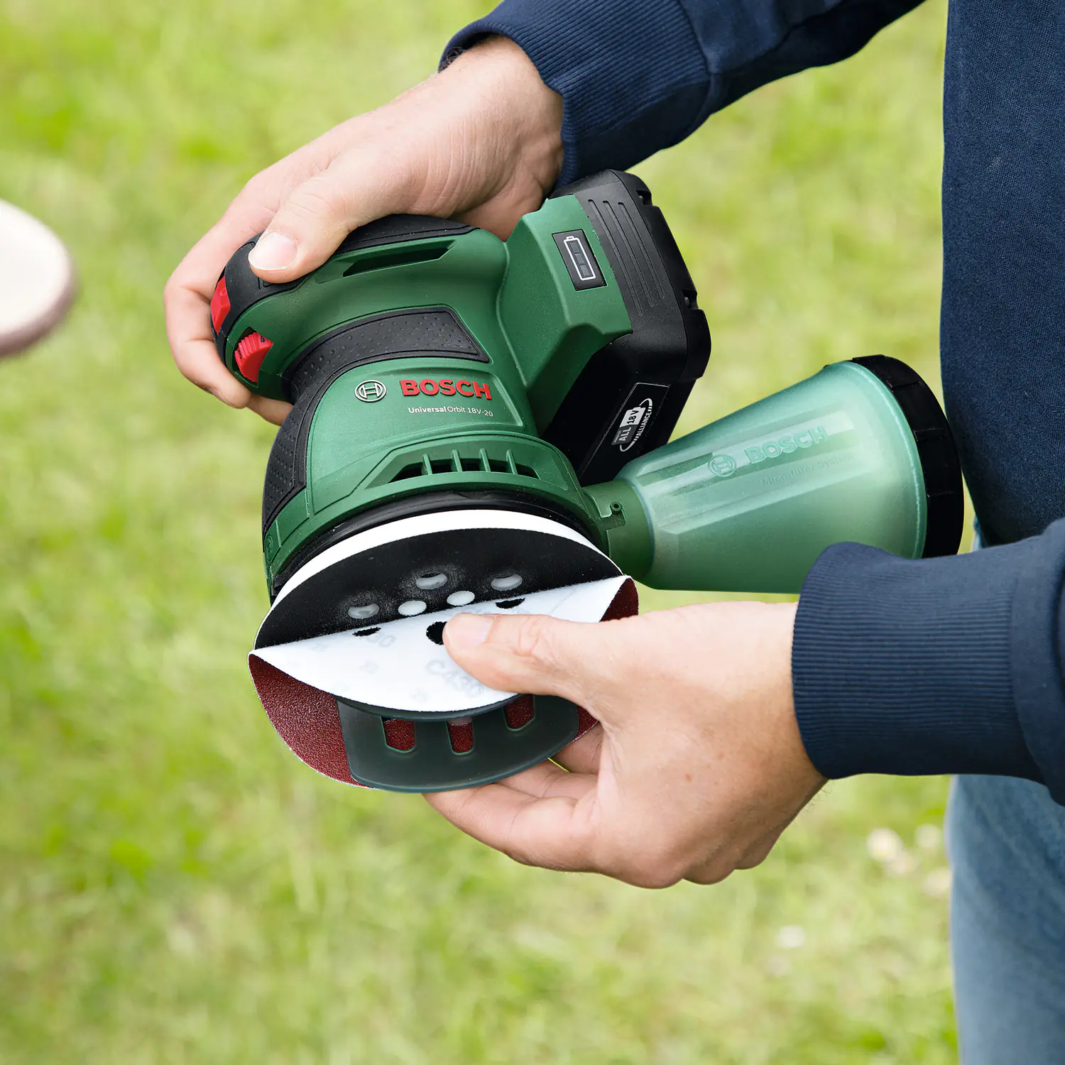 Bosch Akku-Exzenterschleifer UniversalOrbit 18V-20  Solo