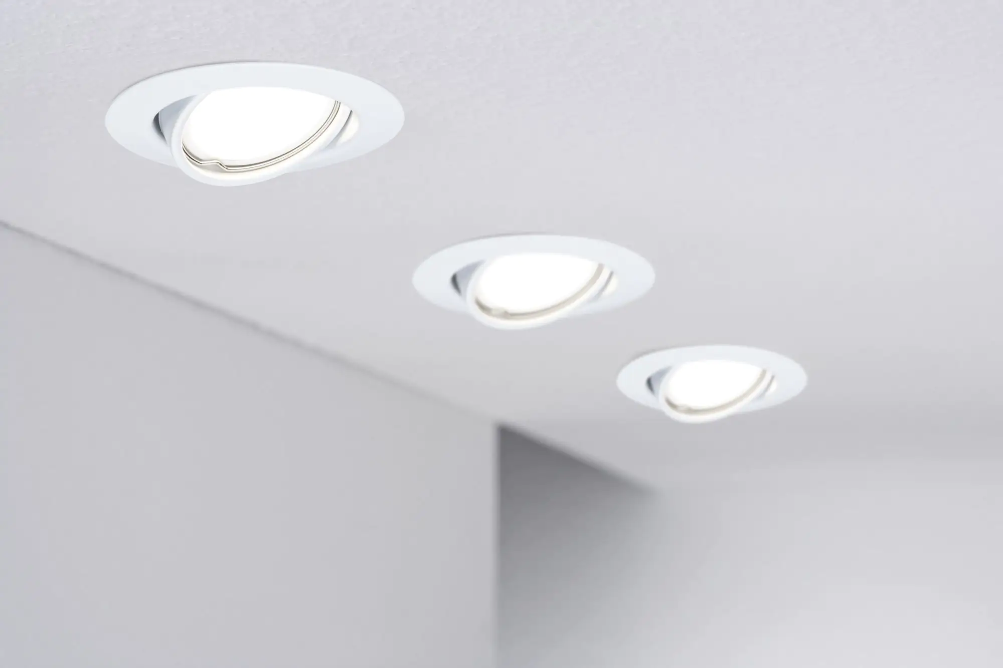 Paulmann LED Einbauleuchte Base weiß Ø 9 cm schwenkbar GU10, warmweiß