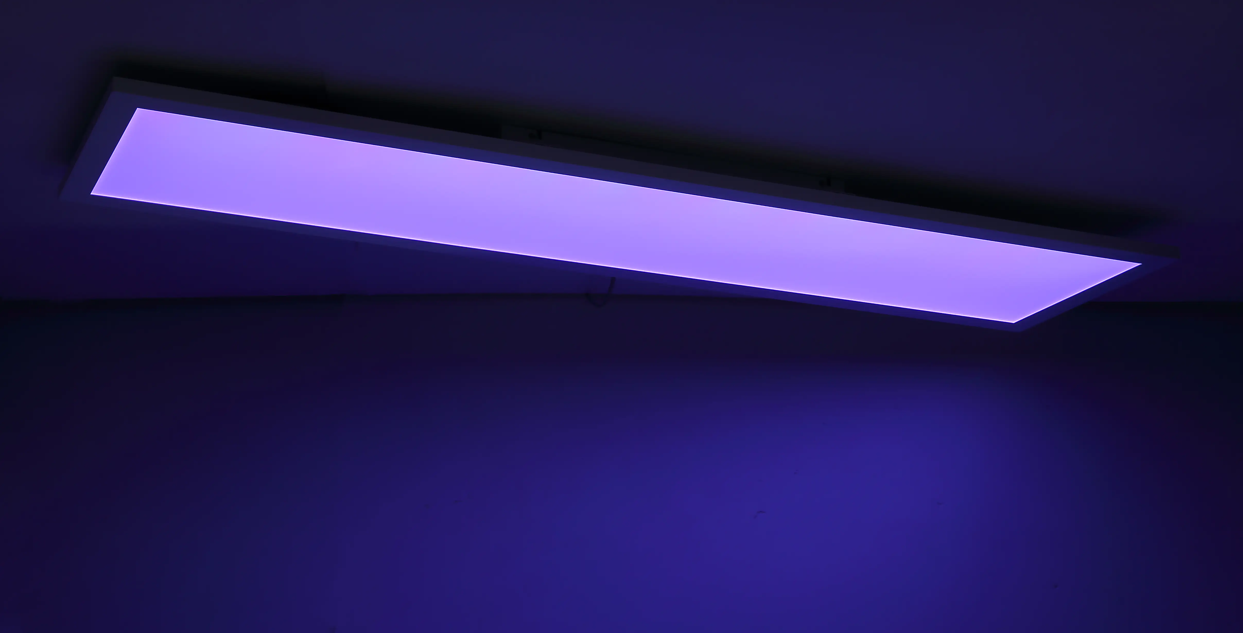Globo LED Deckenleuchte Rosi weiß 120 x 30 cm RGBW, dimmbar