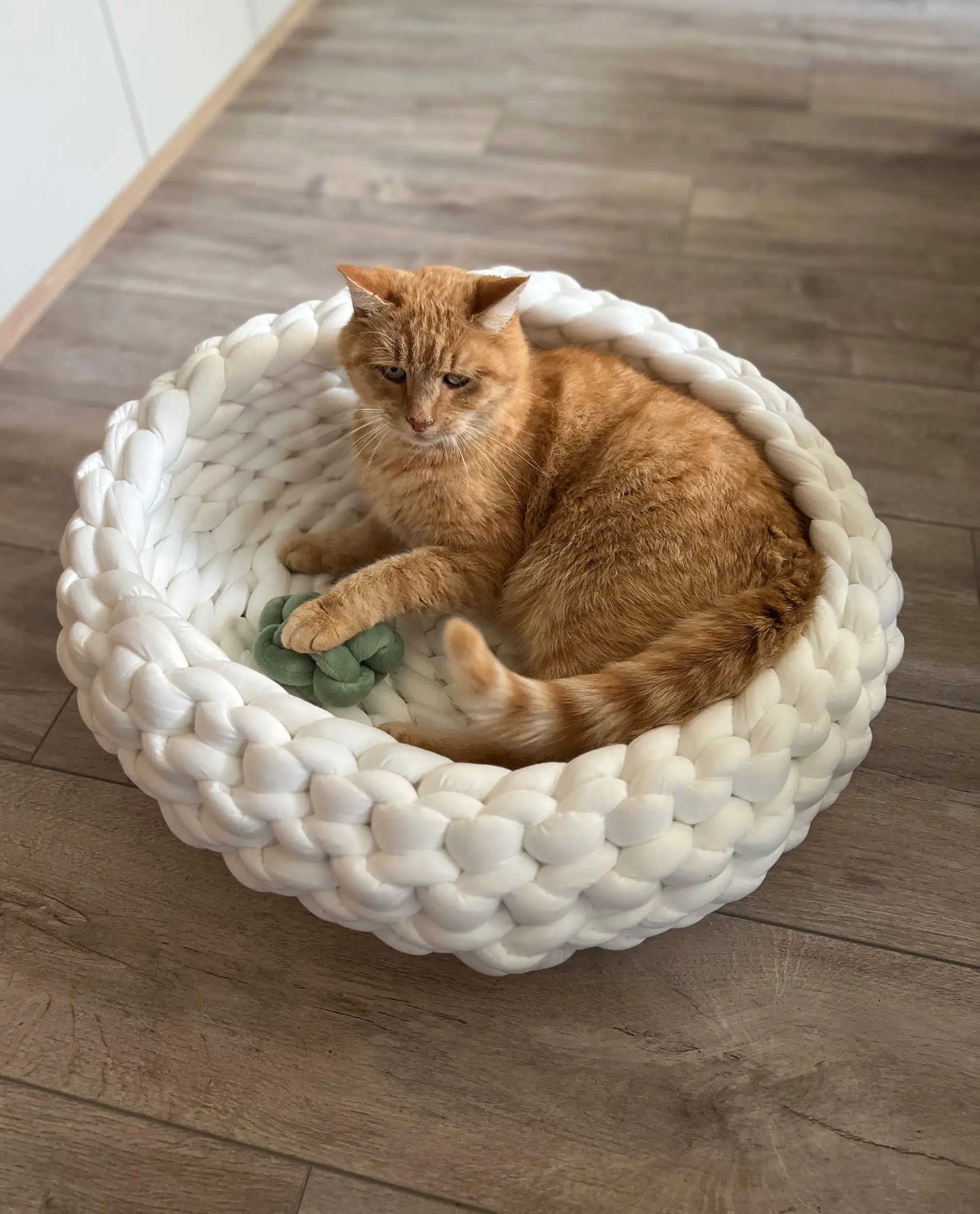 Katzenkorb Grobstrick geflochten 50 x 50 x 15 cm beige