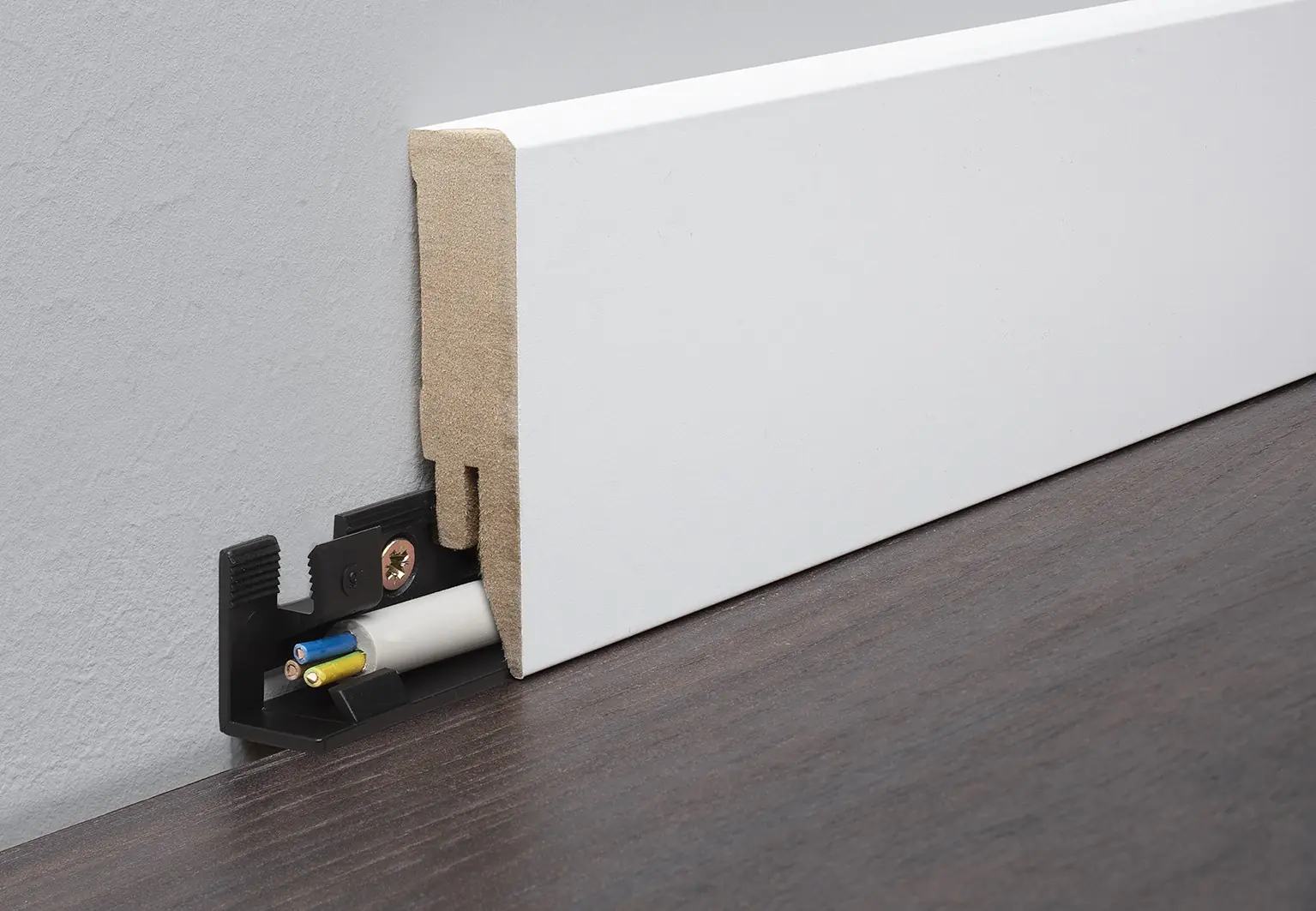 Kronoflooring Fußleiste 260 cm 70 x 17 mm Uni weiß gefast