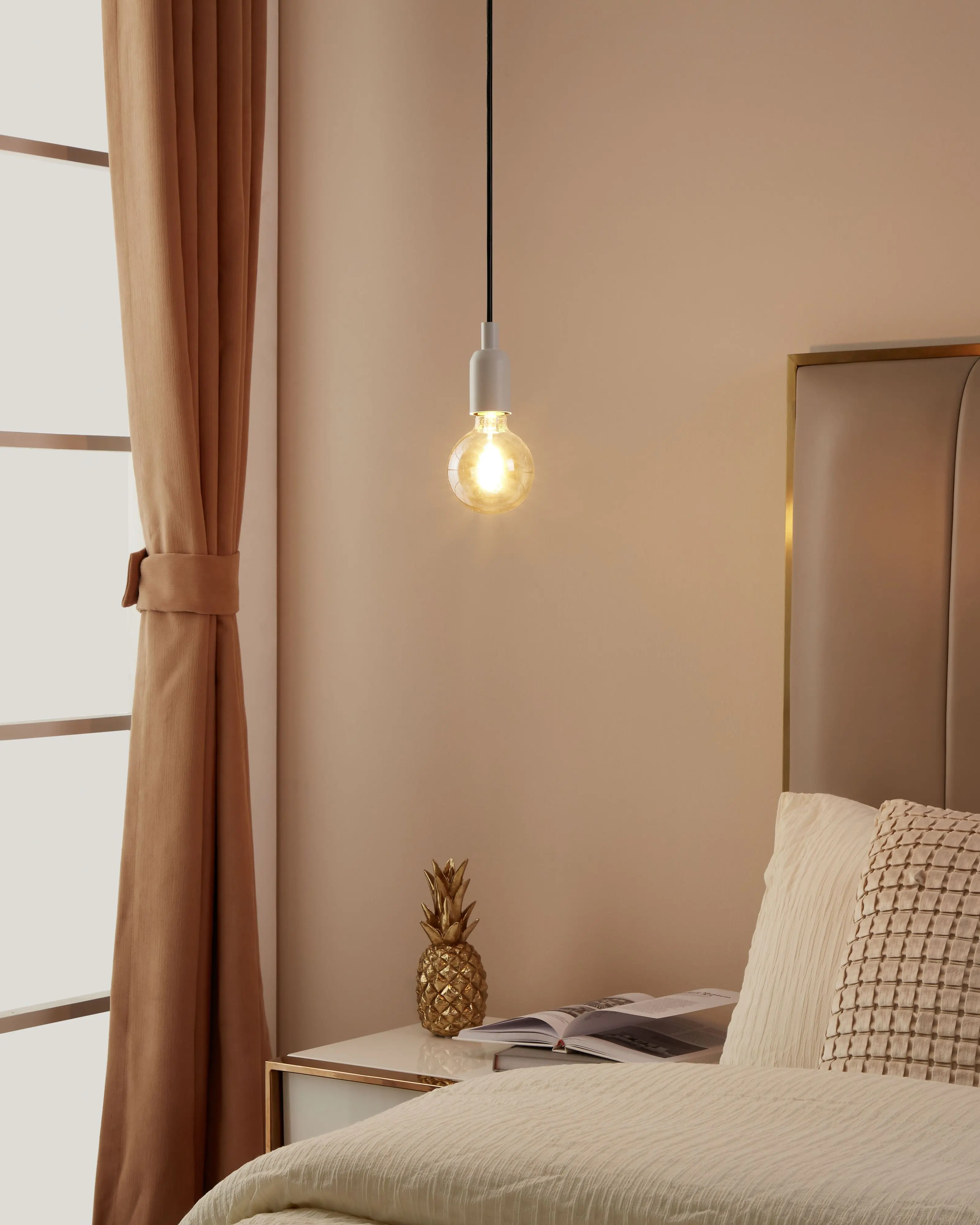 Eglo Connect LED-Leuchtmittel E27 G95 7 W amber
