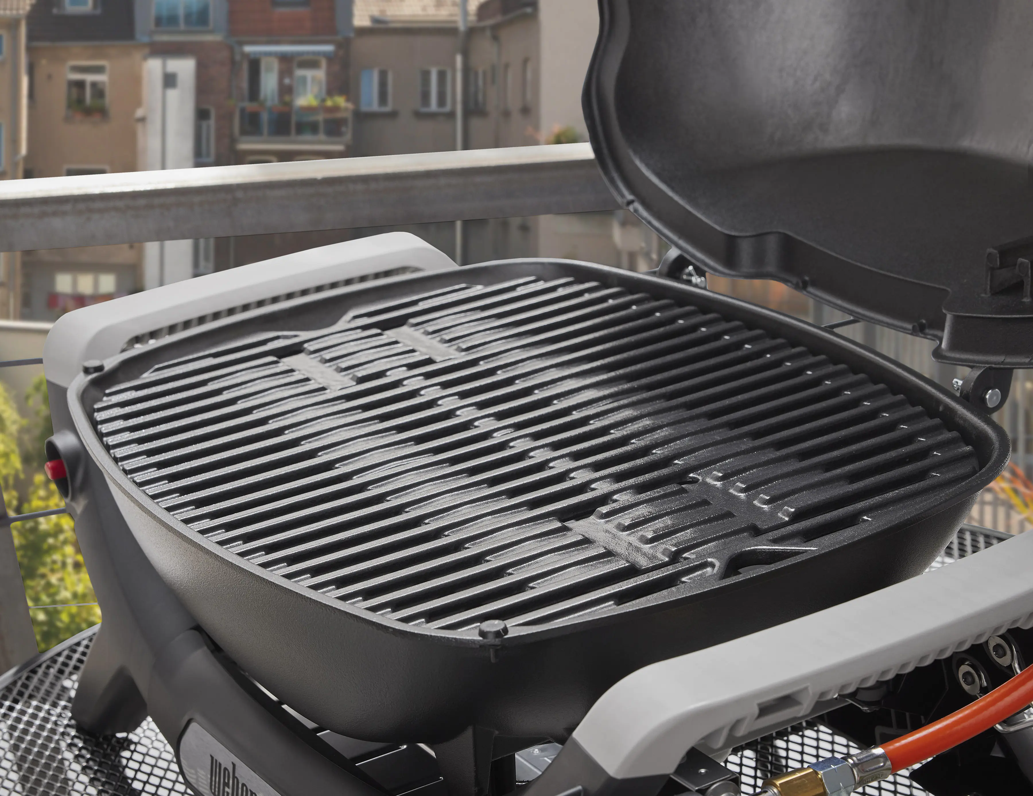 Weber Gasgrill Q1100N, schwarz, 38x66x44 cm, 2,94 kW