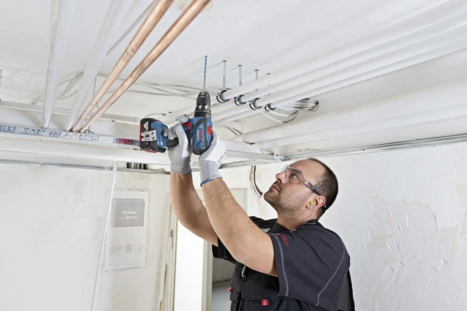 Bosch Professional Akku-Schlagbohrschrauber GSB 18V-28 Solo