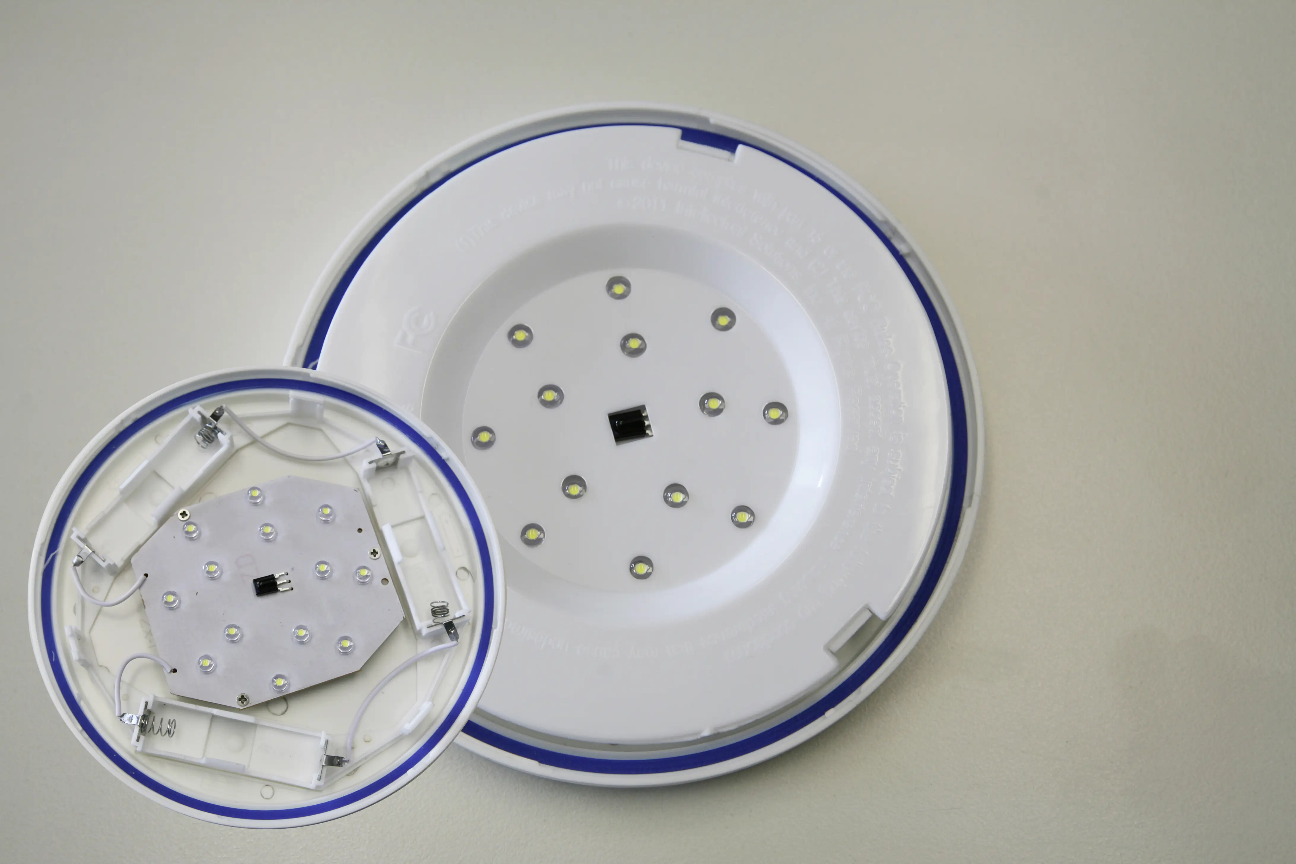 Steinbach LED-Poolbeleuchtung mit Fernbedienung, Ø 15 cm