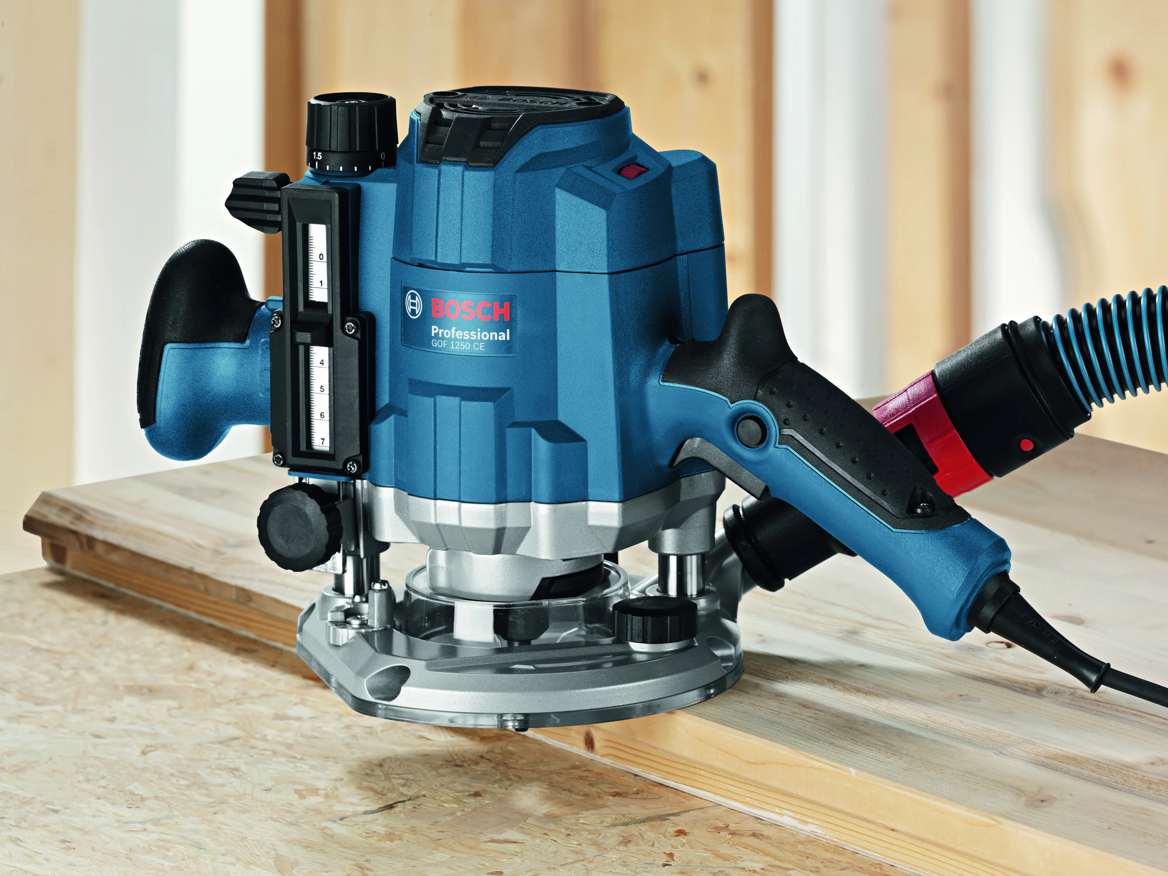 Bosch Professional Präzisions-Oberfräse GOF 1250 CE 