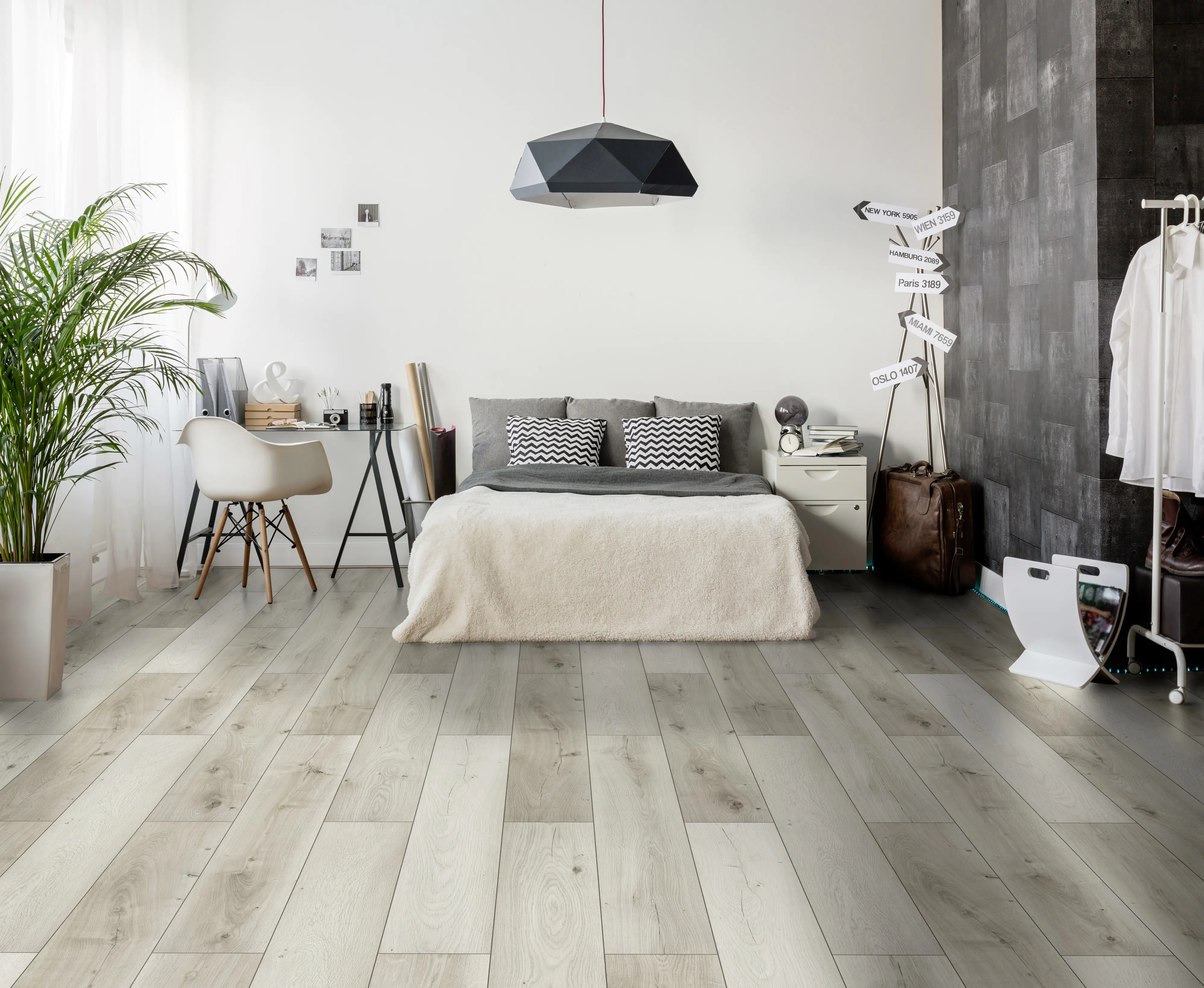 Classen Laminat Megaloc Aquaprotect 128,5 x 19,2 cm 8 mm Eiche grau mix