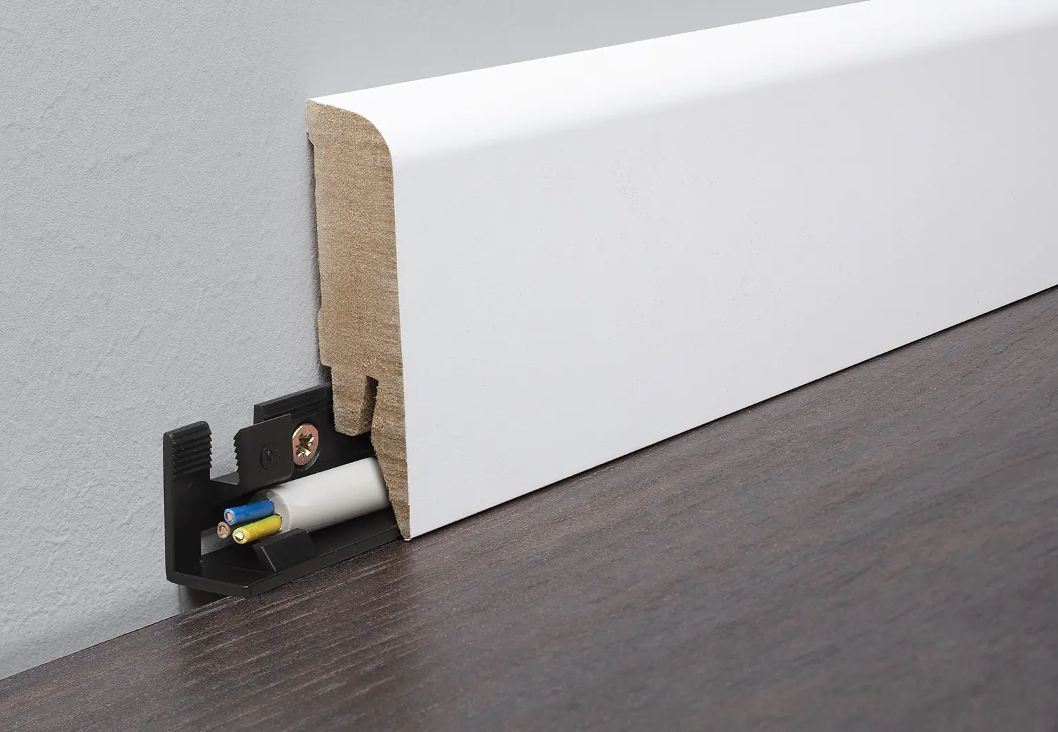 Kronoflooring Fußleiste 260 cm 70 x 17 mm Uni weiß gerundet