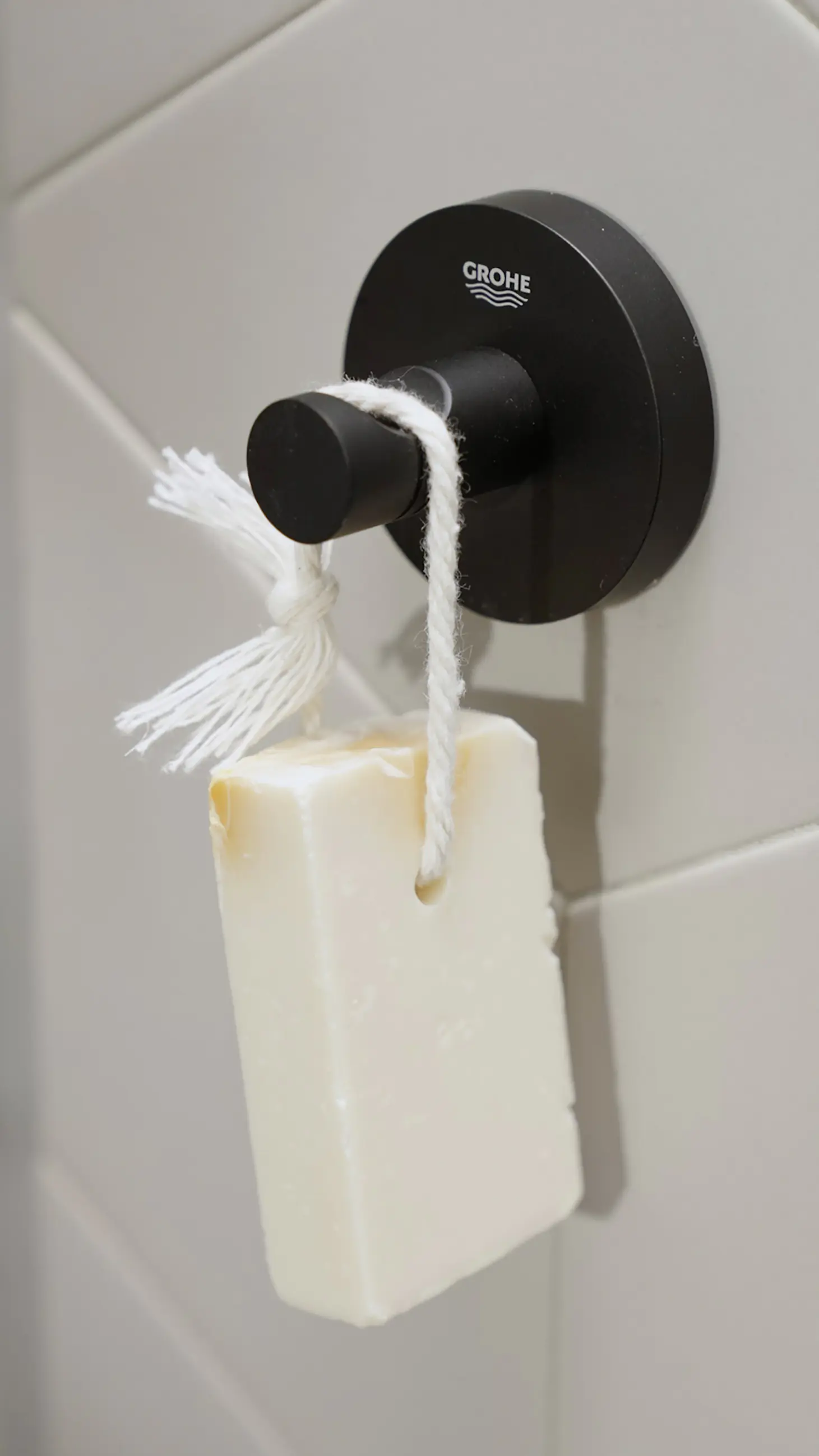 Grohe Start Bademantelhaken matt black klebbar