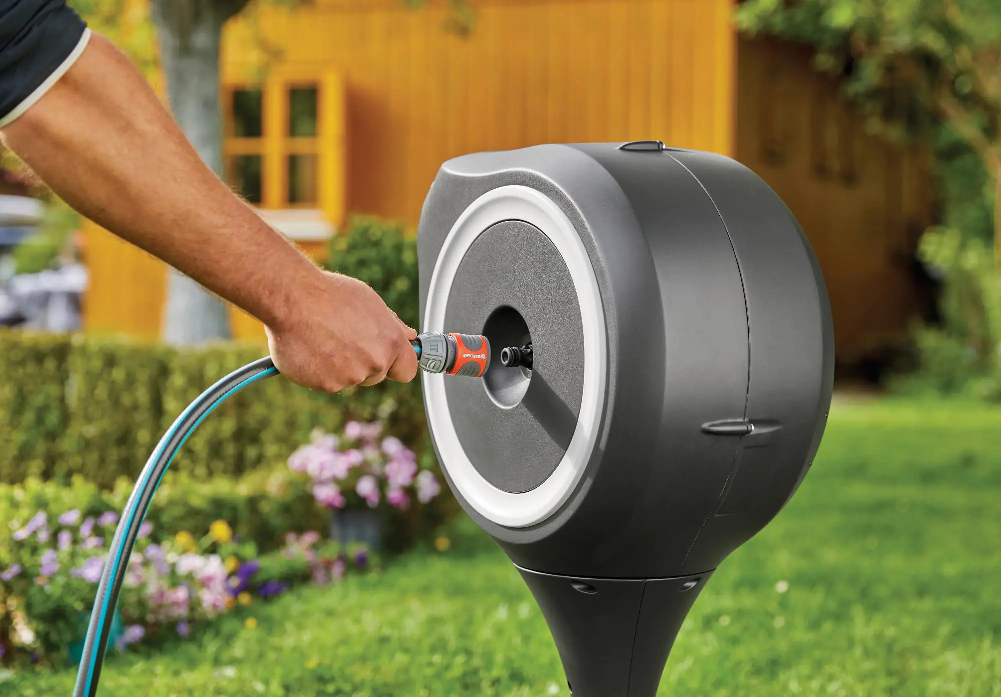Garten Schlauchbox RollUp M mit 20 m Gardena Schlauch