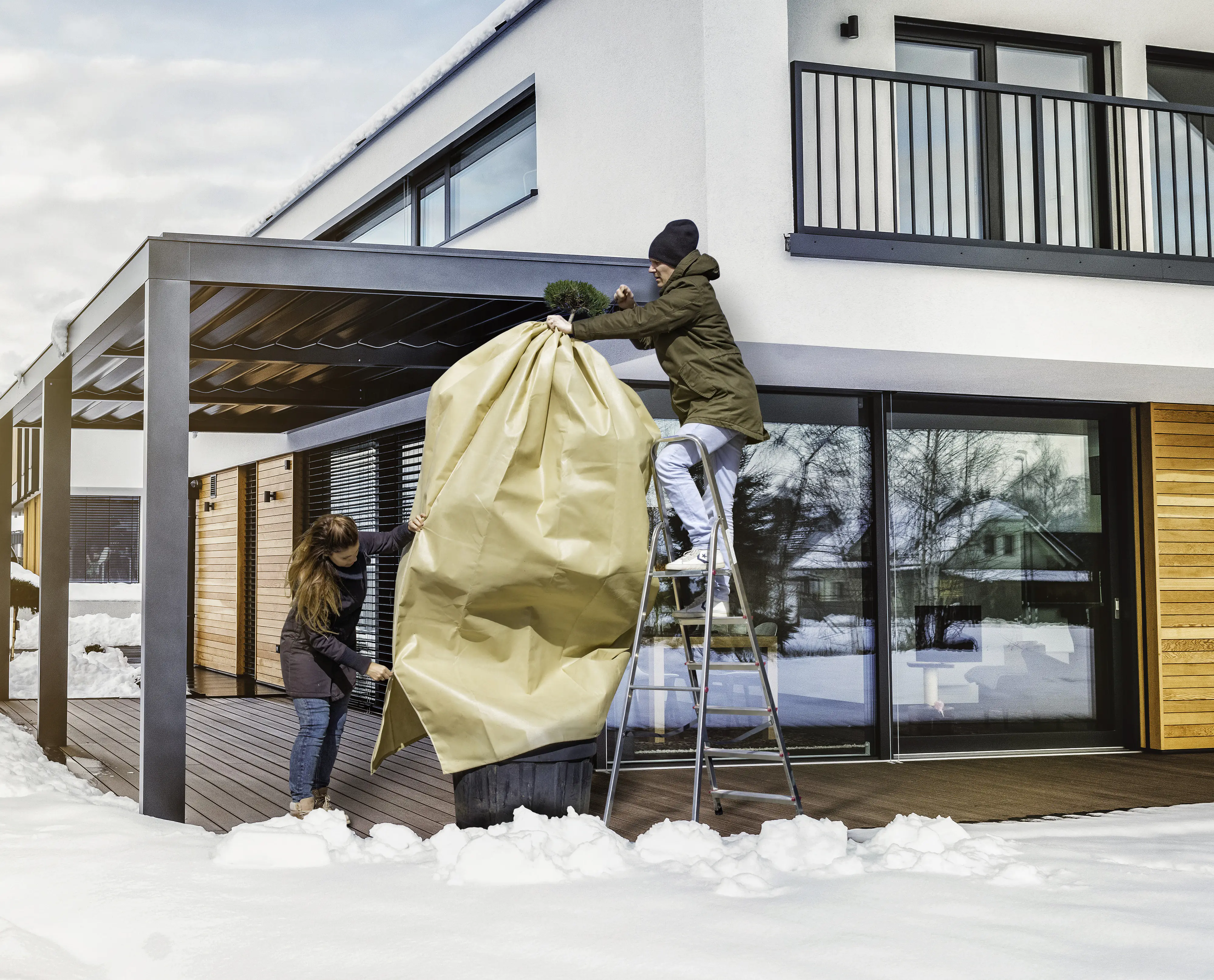 Windhager Vliesmantel Super-Protect XL 1,9 x 2,4 m, beige